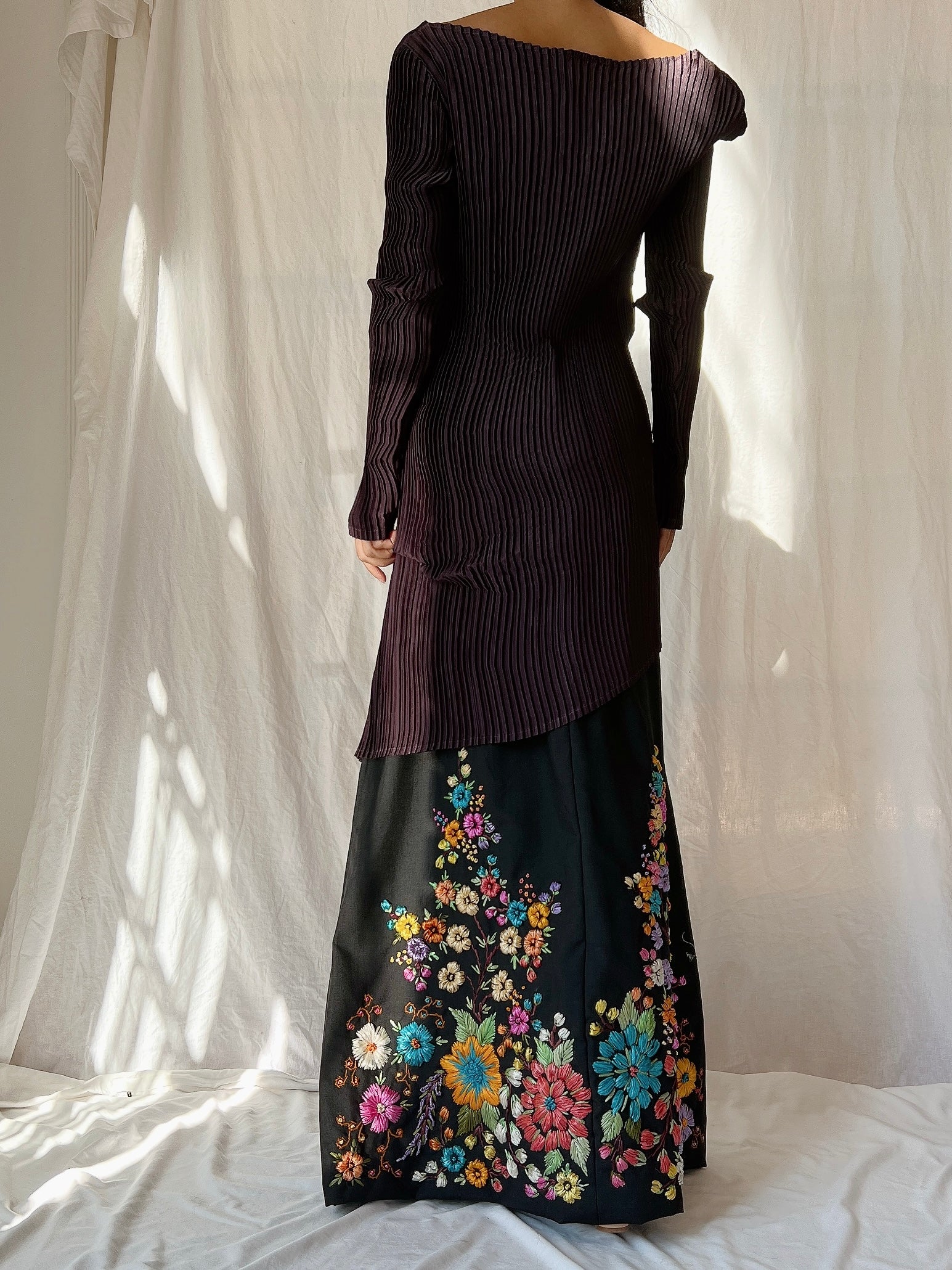 Vintage Pleated Ink Black Tunic - M