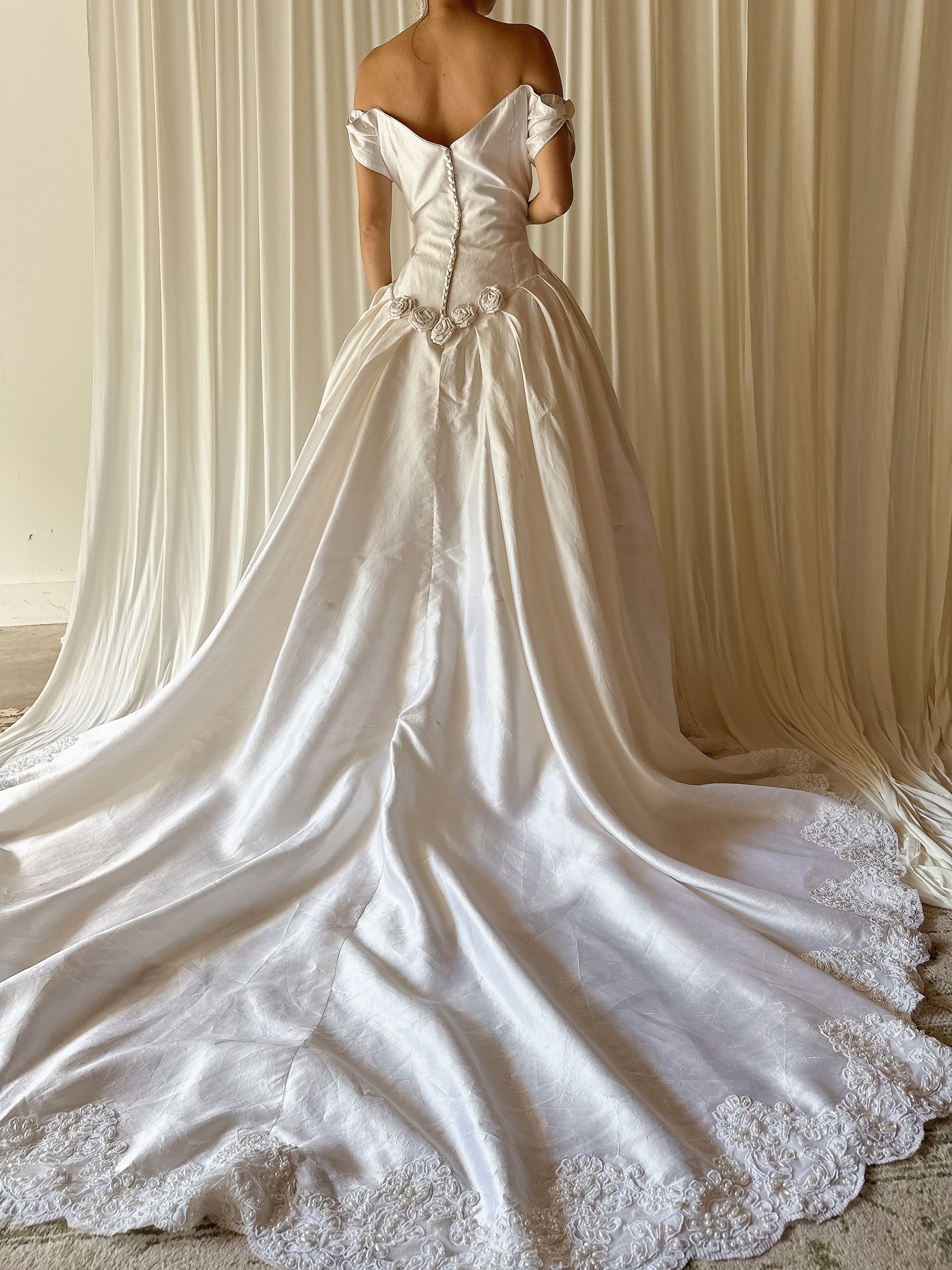 Vintage Ivory Raw Silk Gown - M