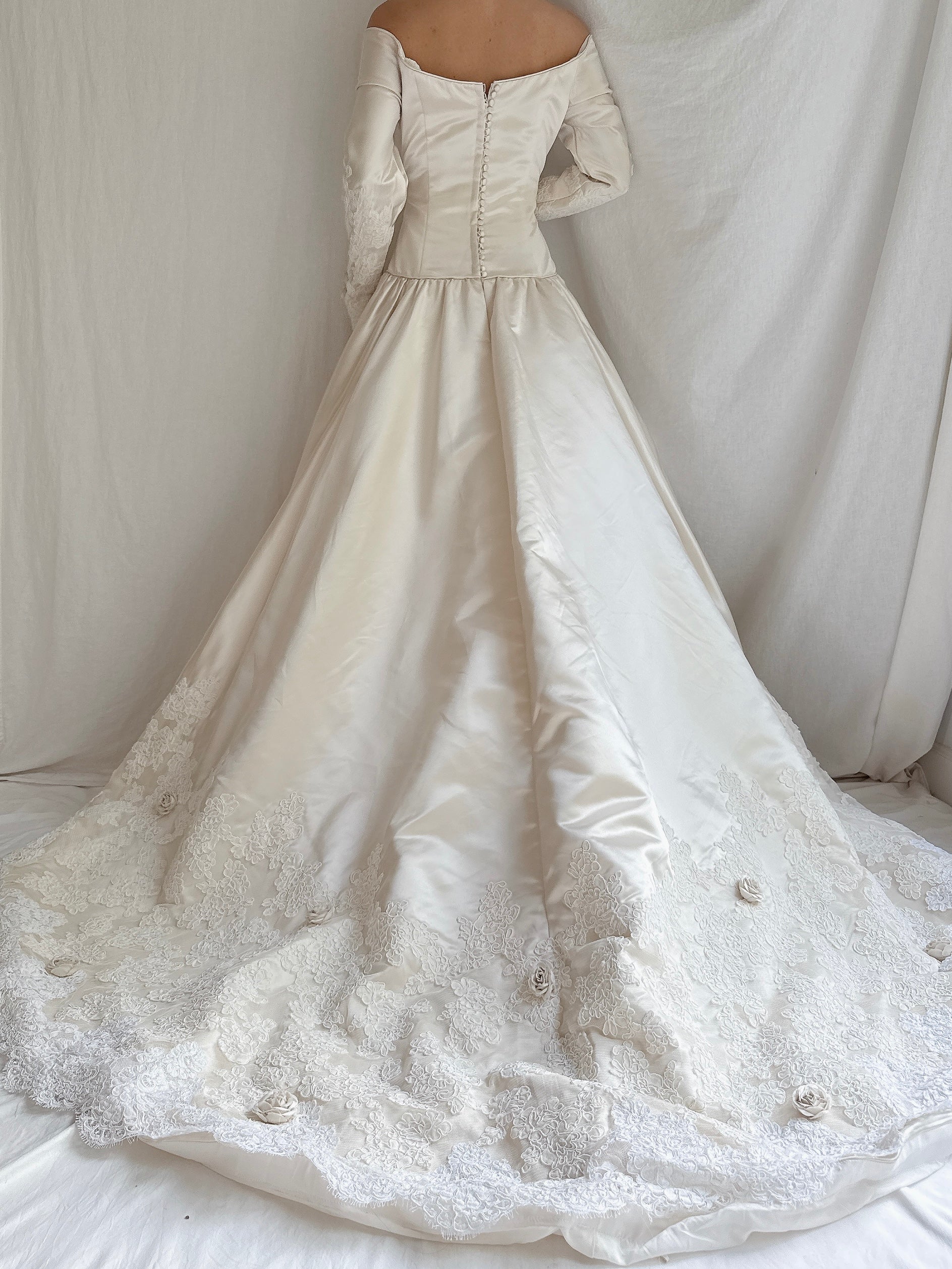 1990s Mori Lee Satin and Lace Gown - M