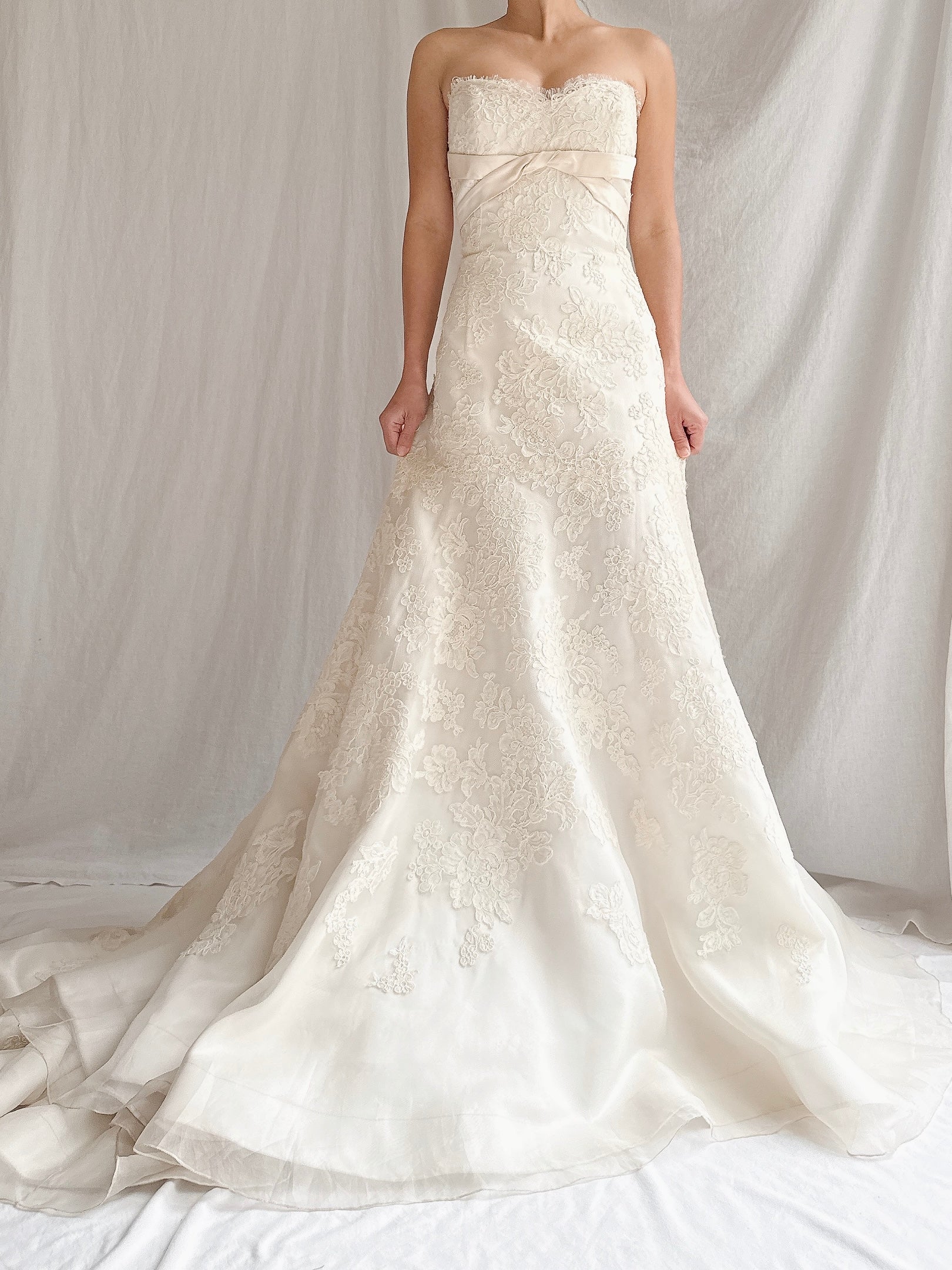 “RESERVED” Vintage Liancarlo Couture Alencon Lace & Silk Organza Gown - S/M 6