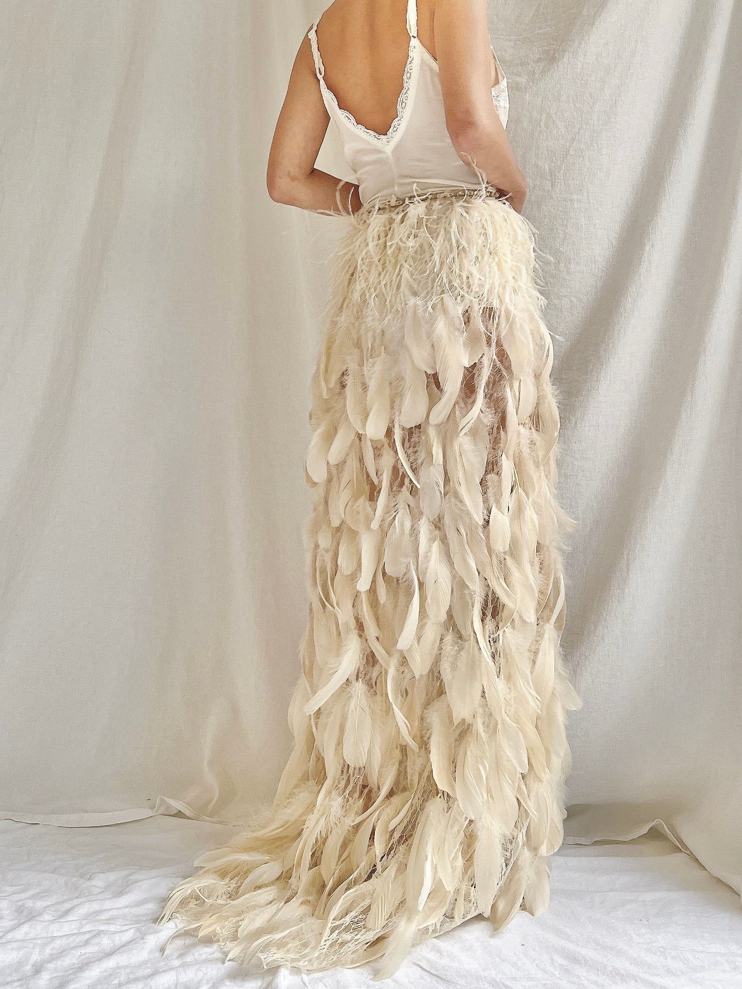 Vintage Buttercream Feather and Lace Skirt - S