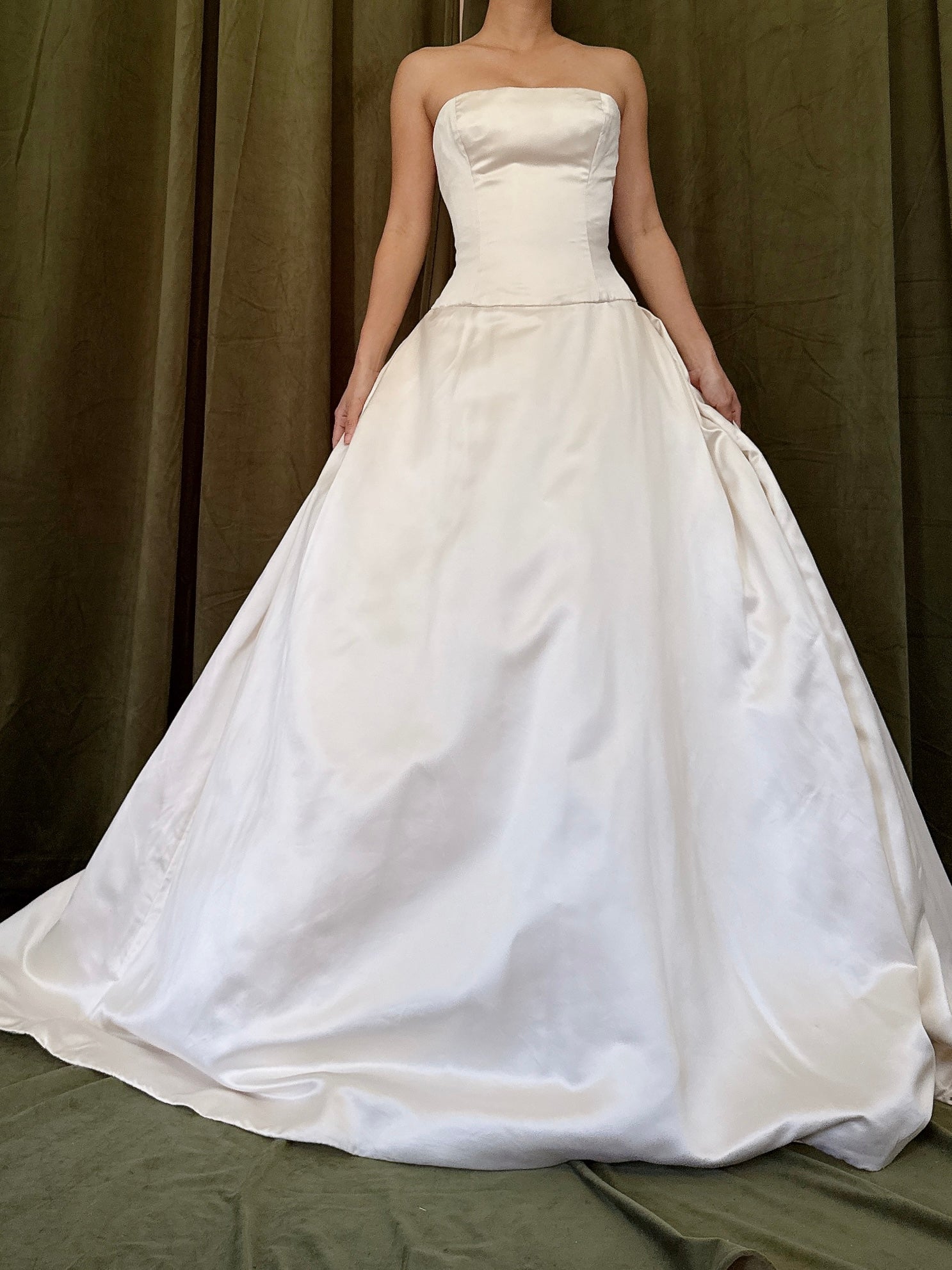 1990s Reem Acra Silk/Satin Gown - M/8