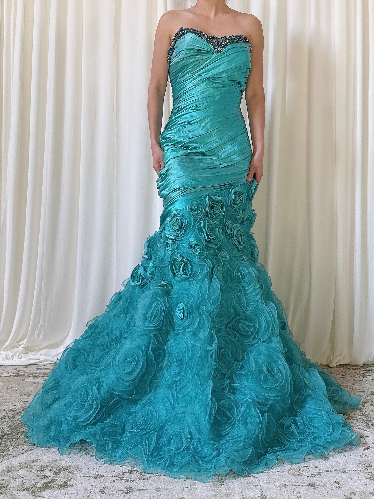 Vintage Turquoise Roses Dress - US 20