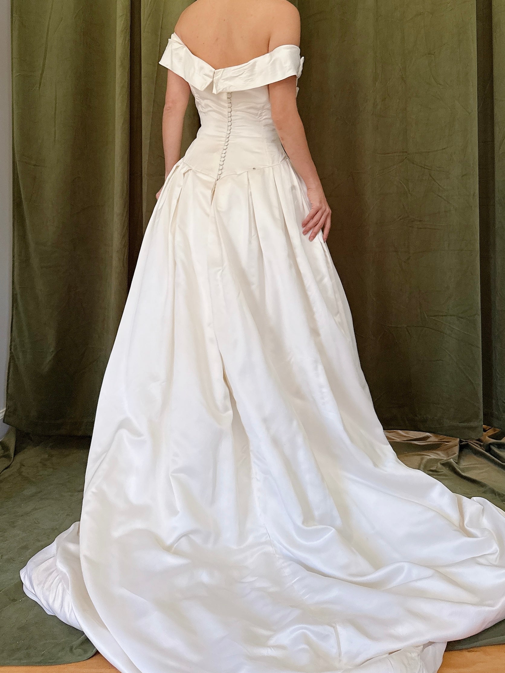 Vintage Vera Wang Silk Gown - S
