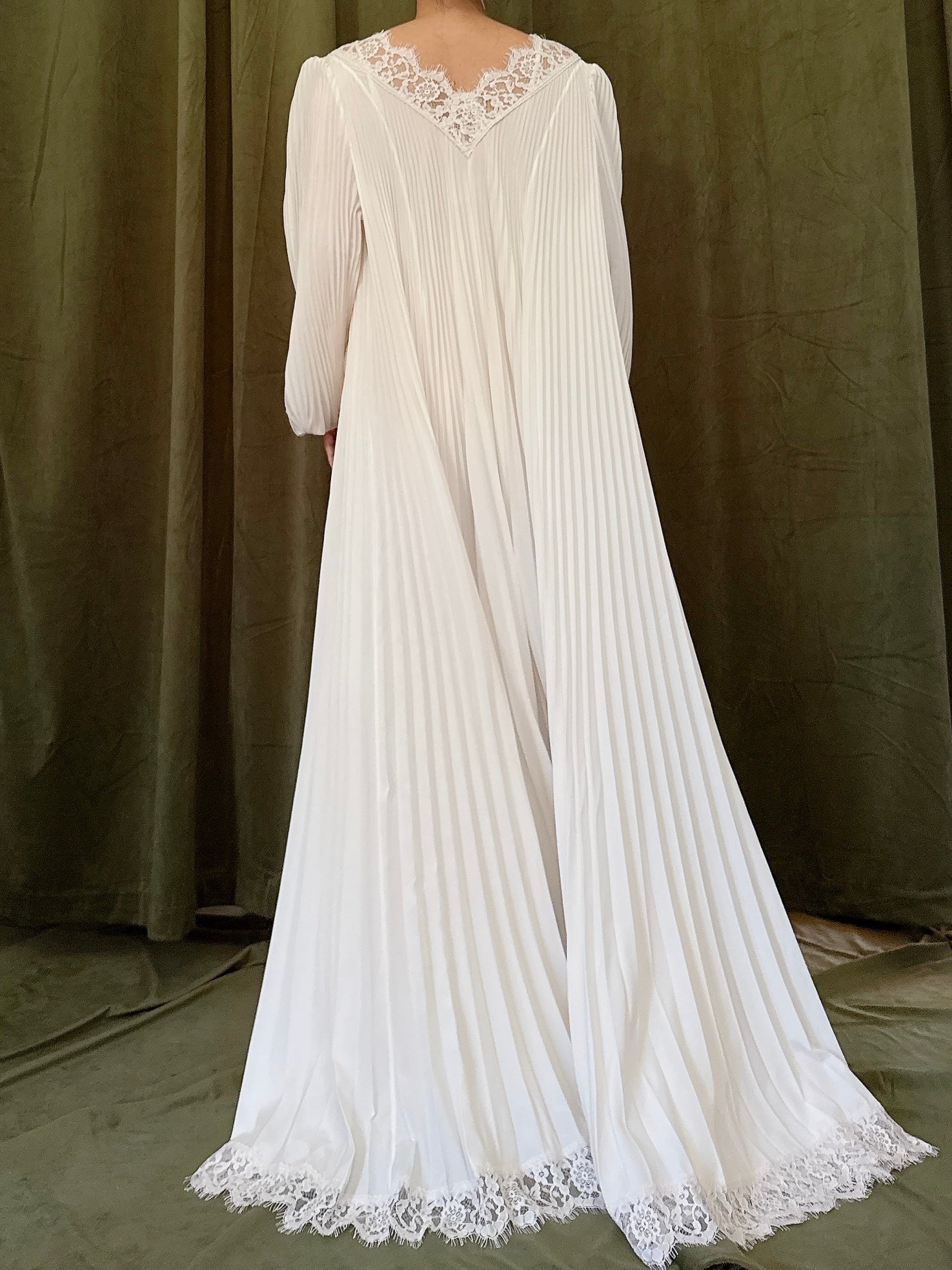 Vintage Claire Sandra Pleated Duster - OSFM