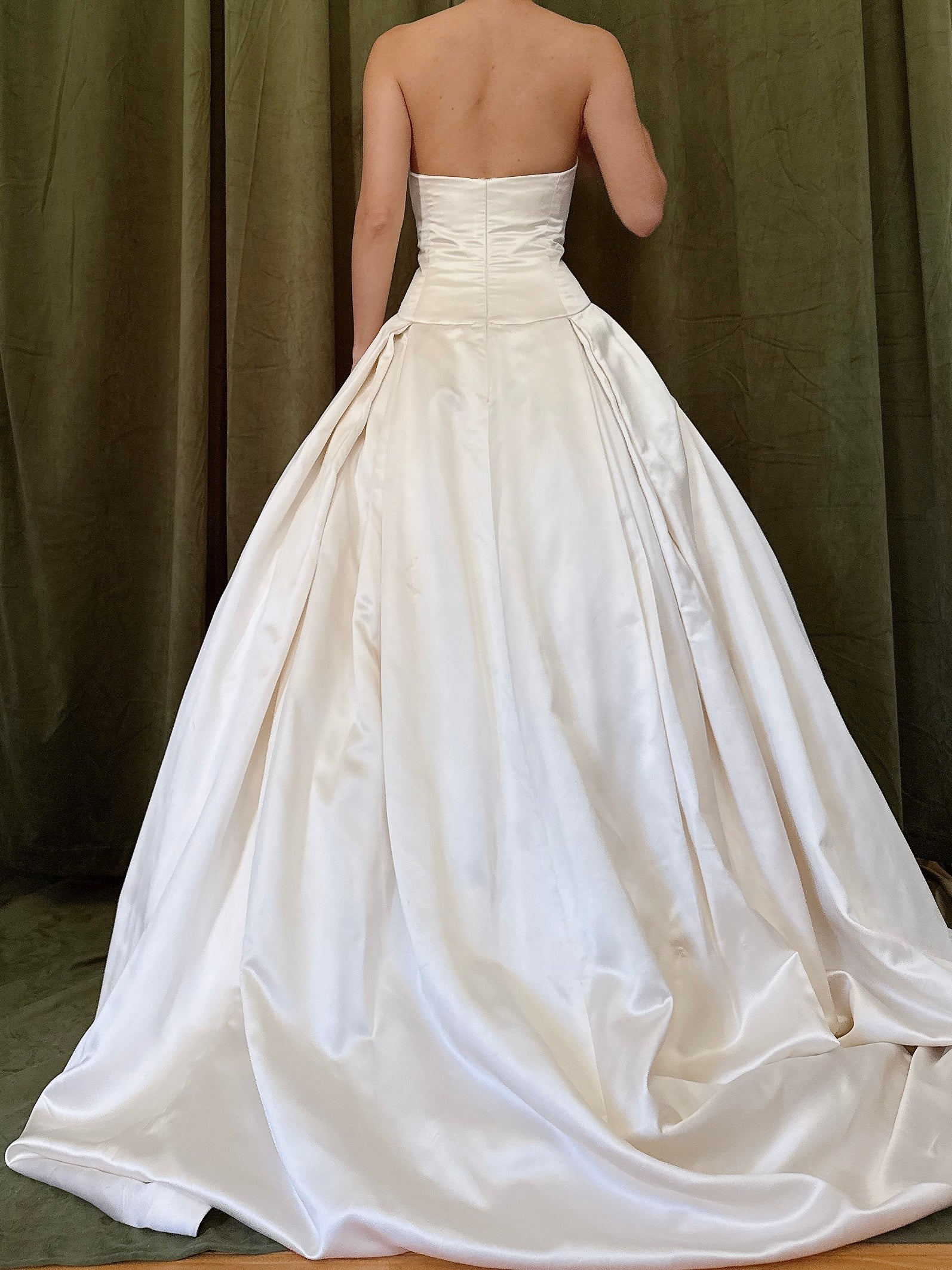 1990s Reem Acra Silk/Satin Gown - M/8