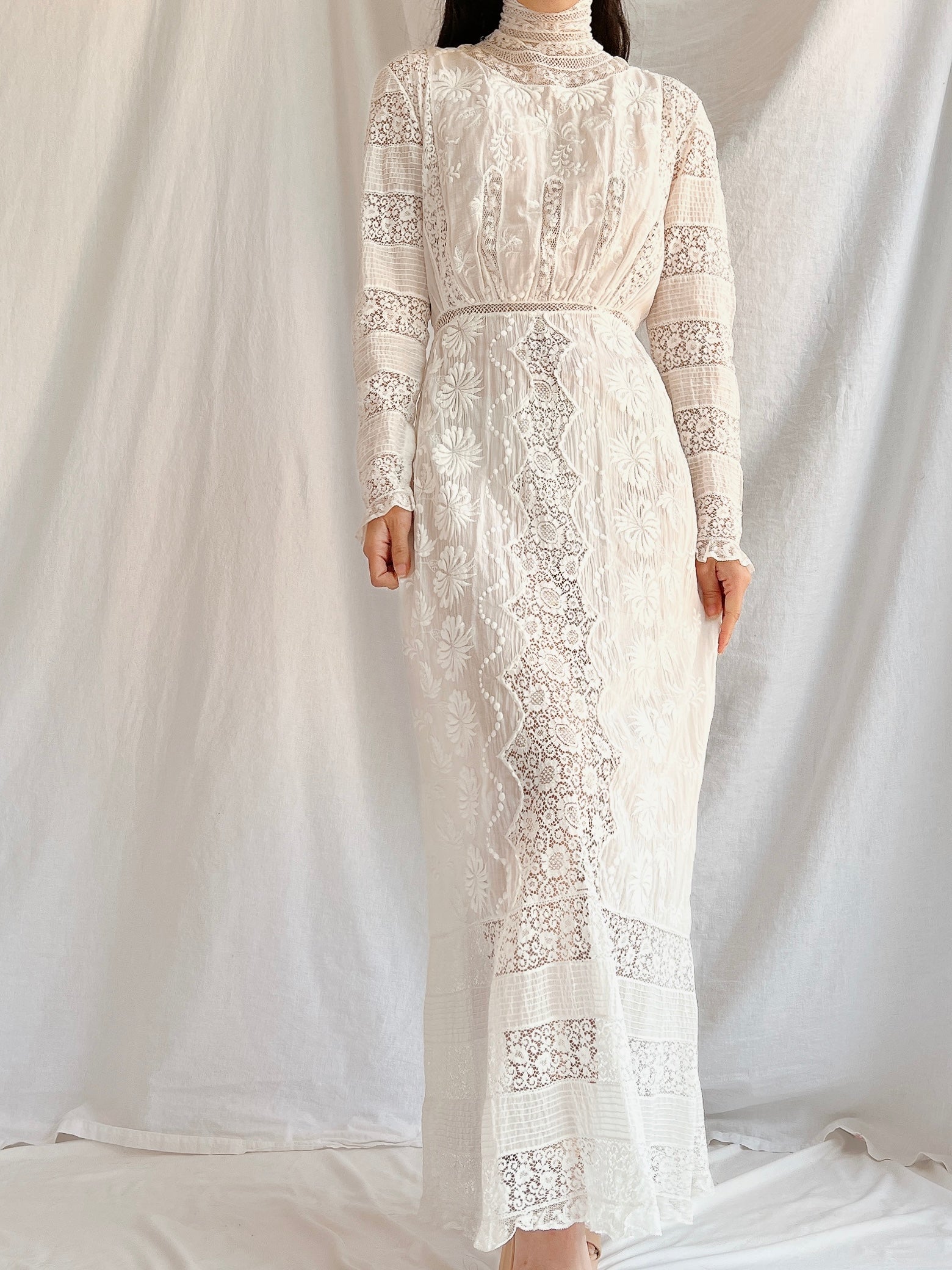 Antique Embroidered Lace Dress - XS