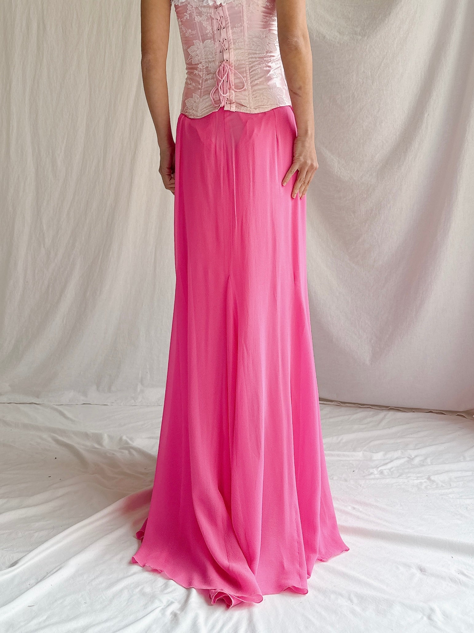 Vintage Pink Silk Skirt - M
