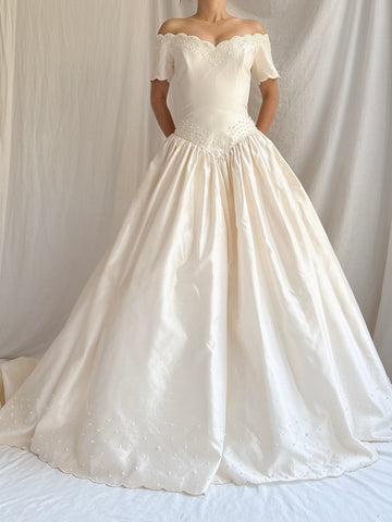 1980s Pearl Beaded Off-the-Shoulder Gown - M/6