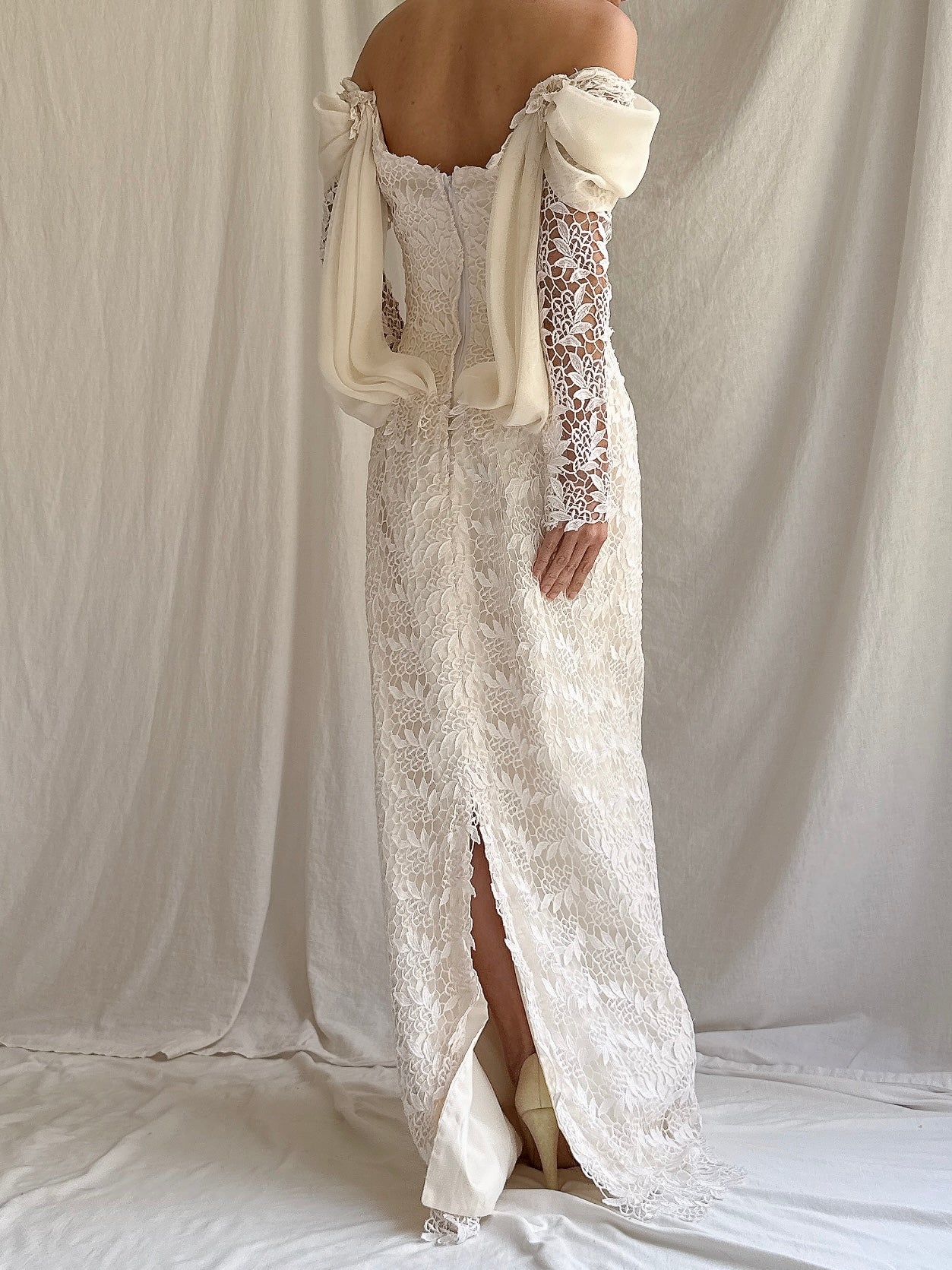 Vintage Off-the-Shoulder Dress - XS/S