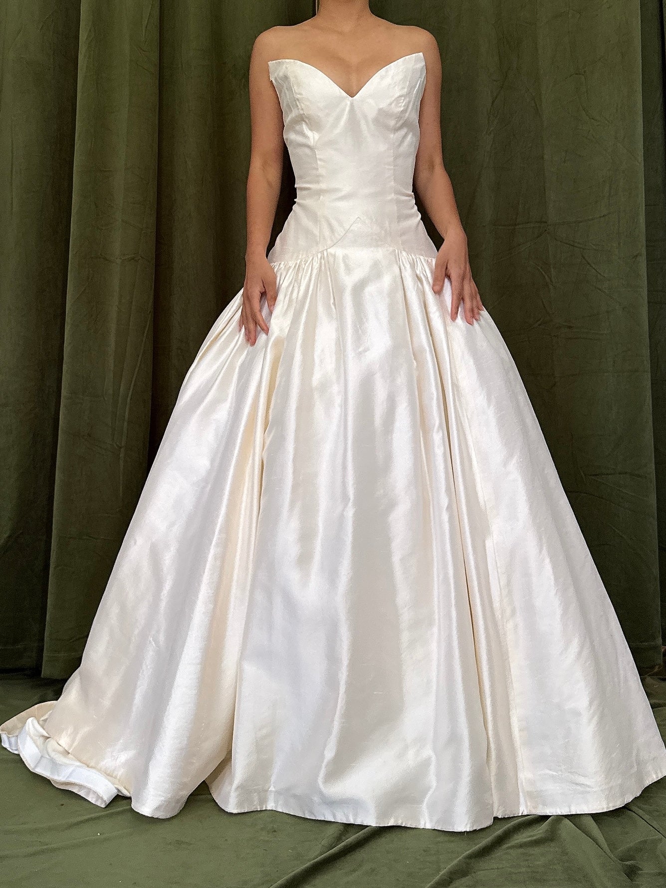 1980s Marisa Silk Dropwaist Gown - M