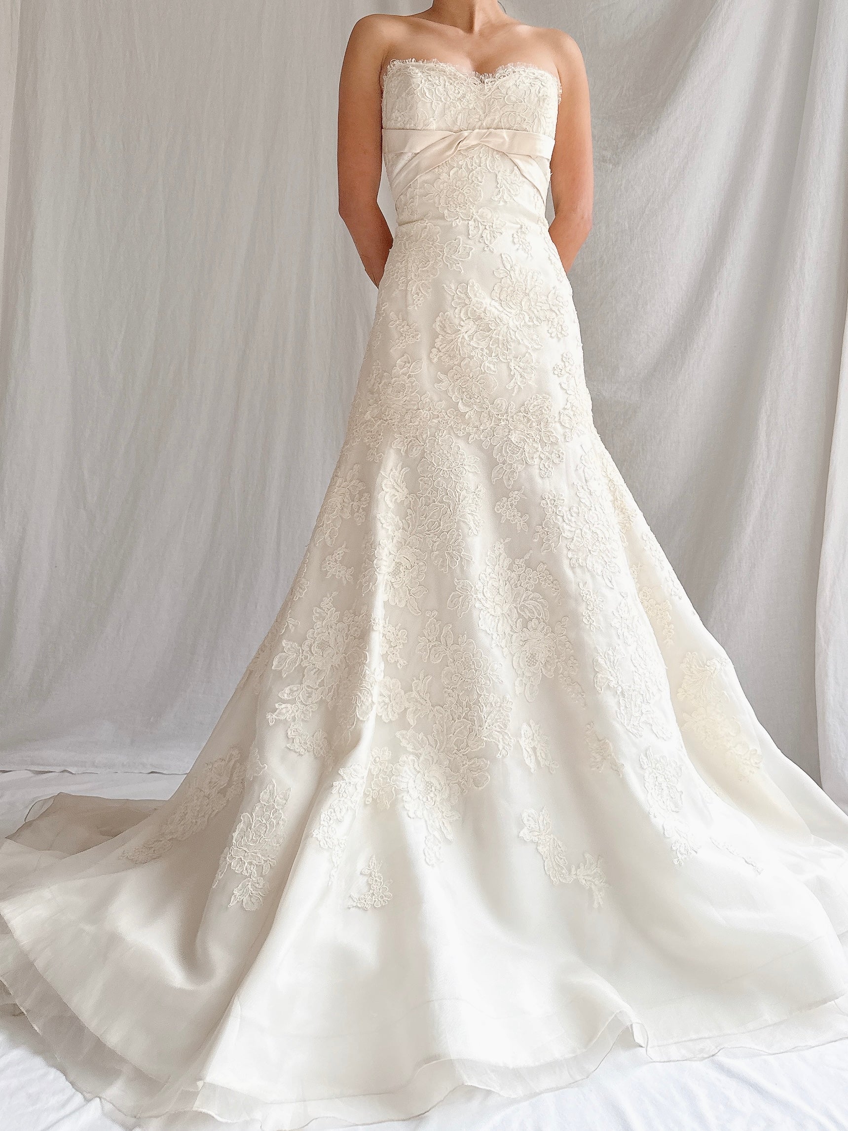 “RESERVED” Vintage Liancarlo Couture Alencon Lace & Silk Organza Gown - S/M 6