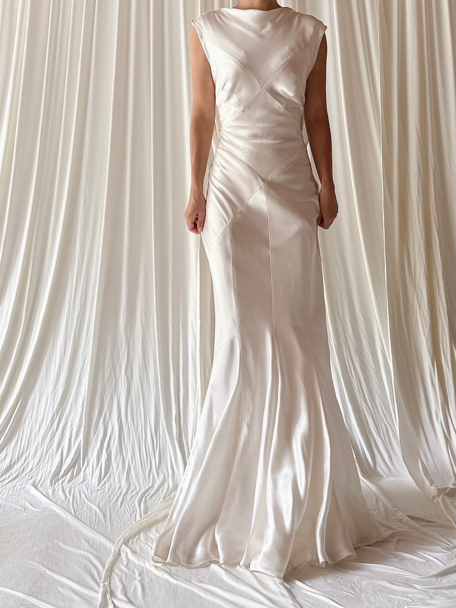 1990s Satin Bias Low Cut Back Gown - Size 6-8