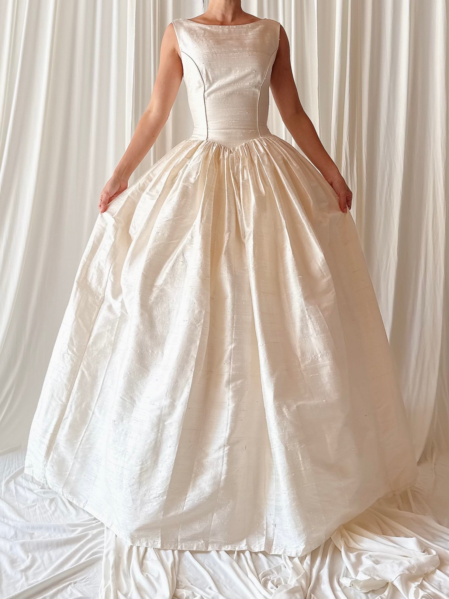 Vintage Ivory Raw Silk Boat Neck Gown - S