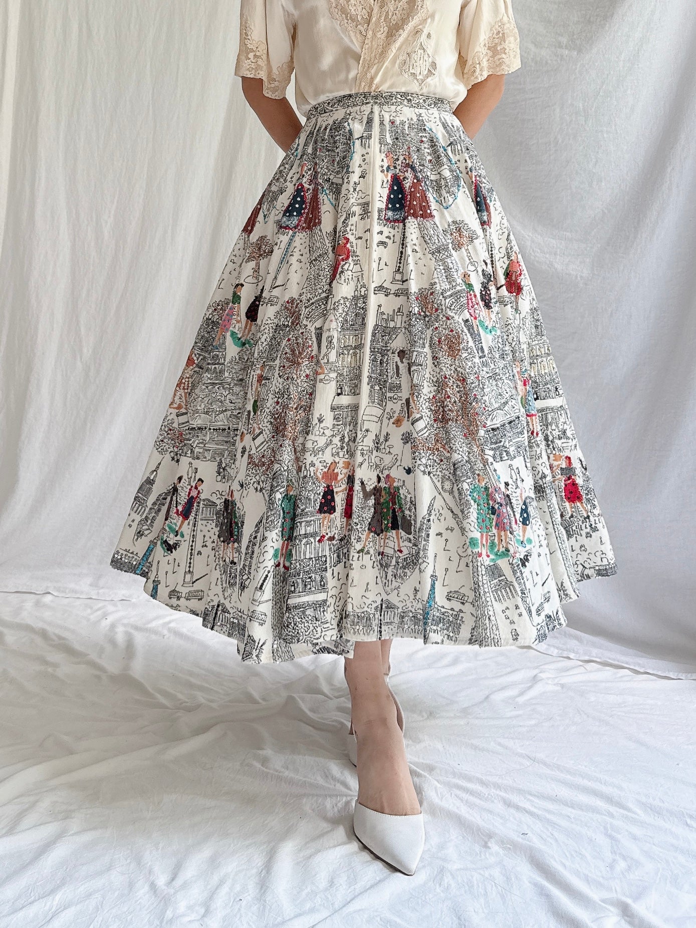 Vintage Velvet Monochrome Skirt - M