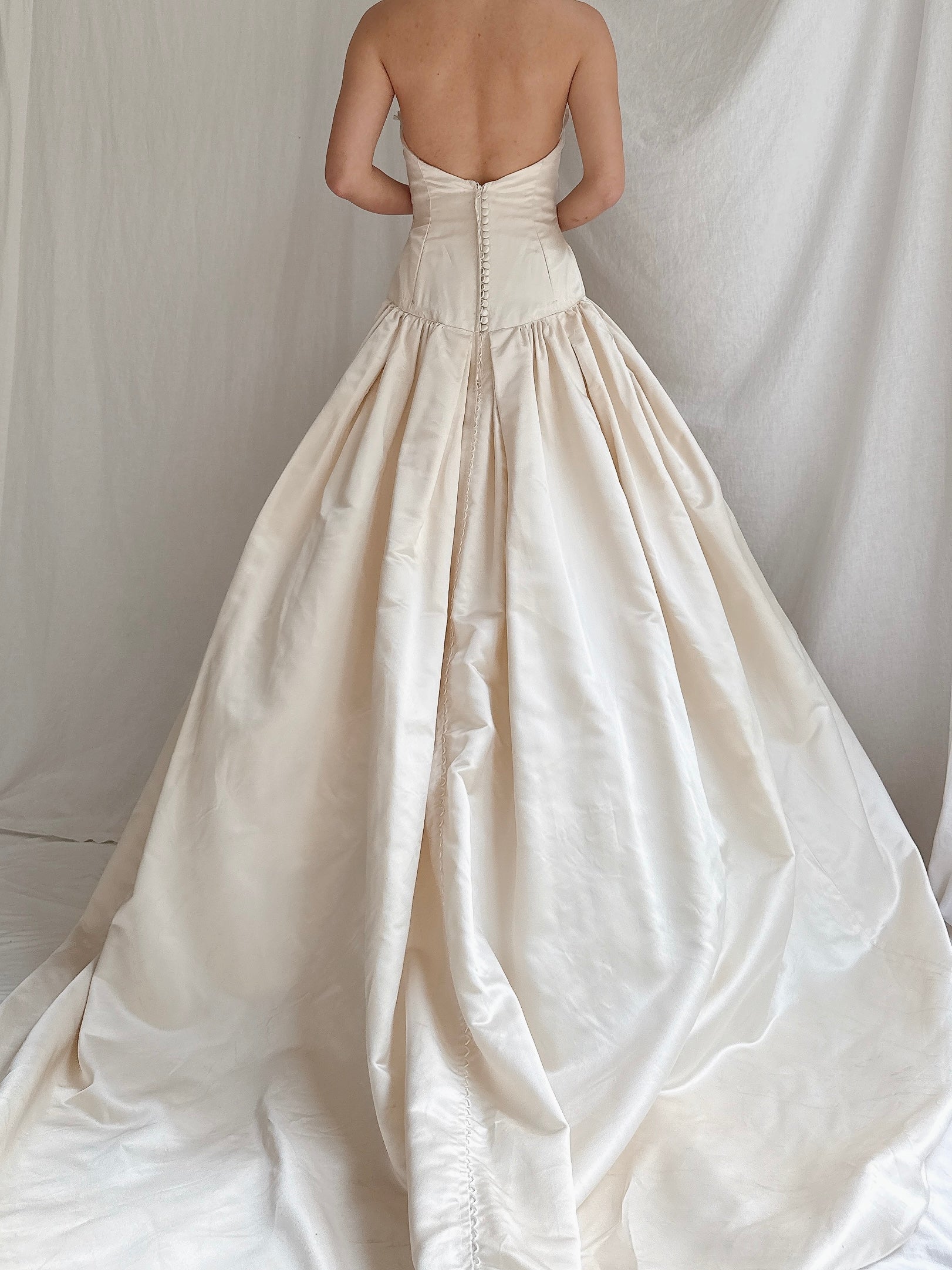 Reserved 1990s Lazaro Silk Gown - M/8