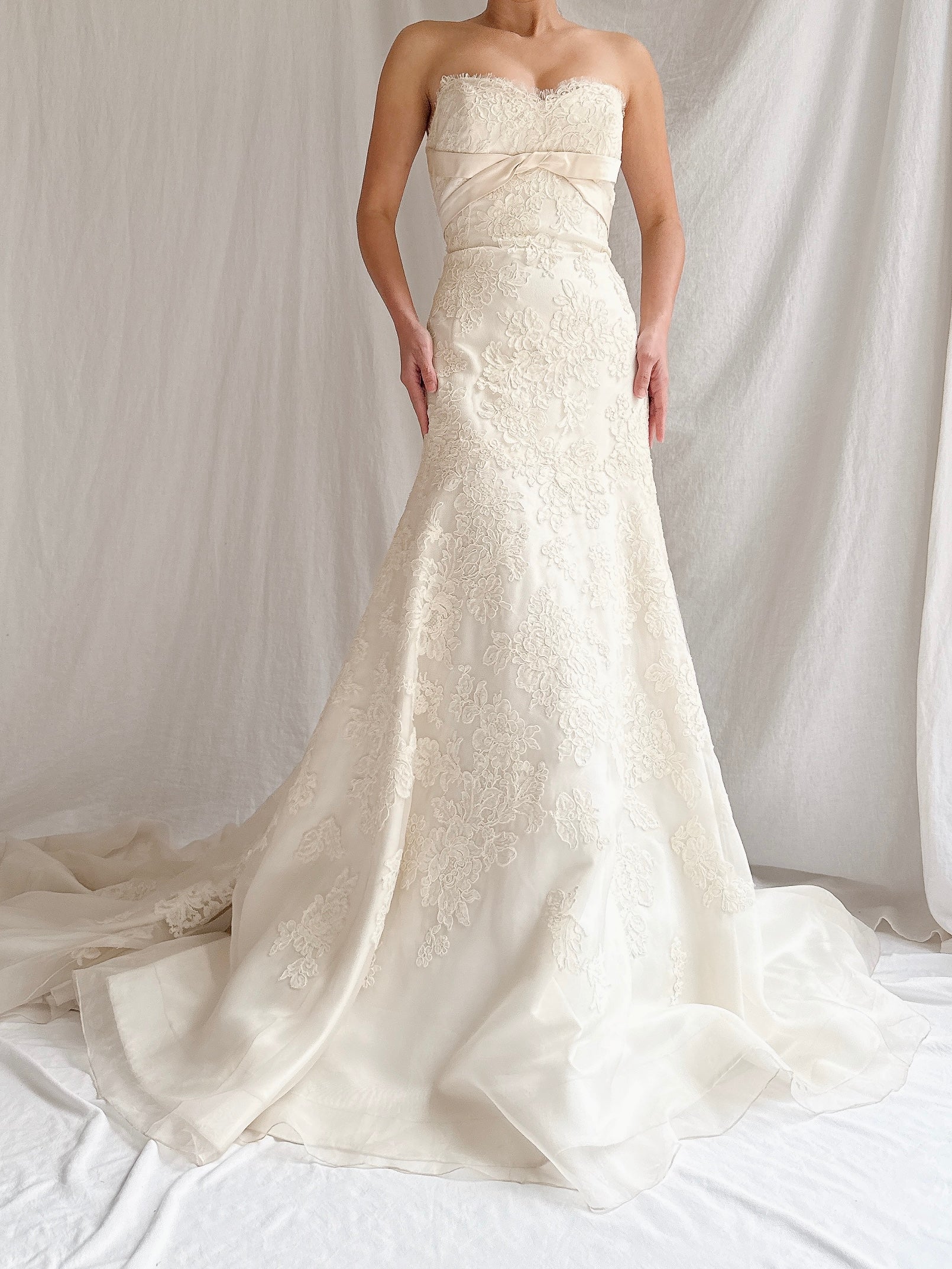 “RESERVED” Vintage Liancarlo Couture Alencon Lace & Silk Organza Gown - S/M 6