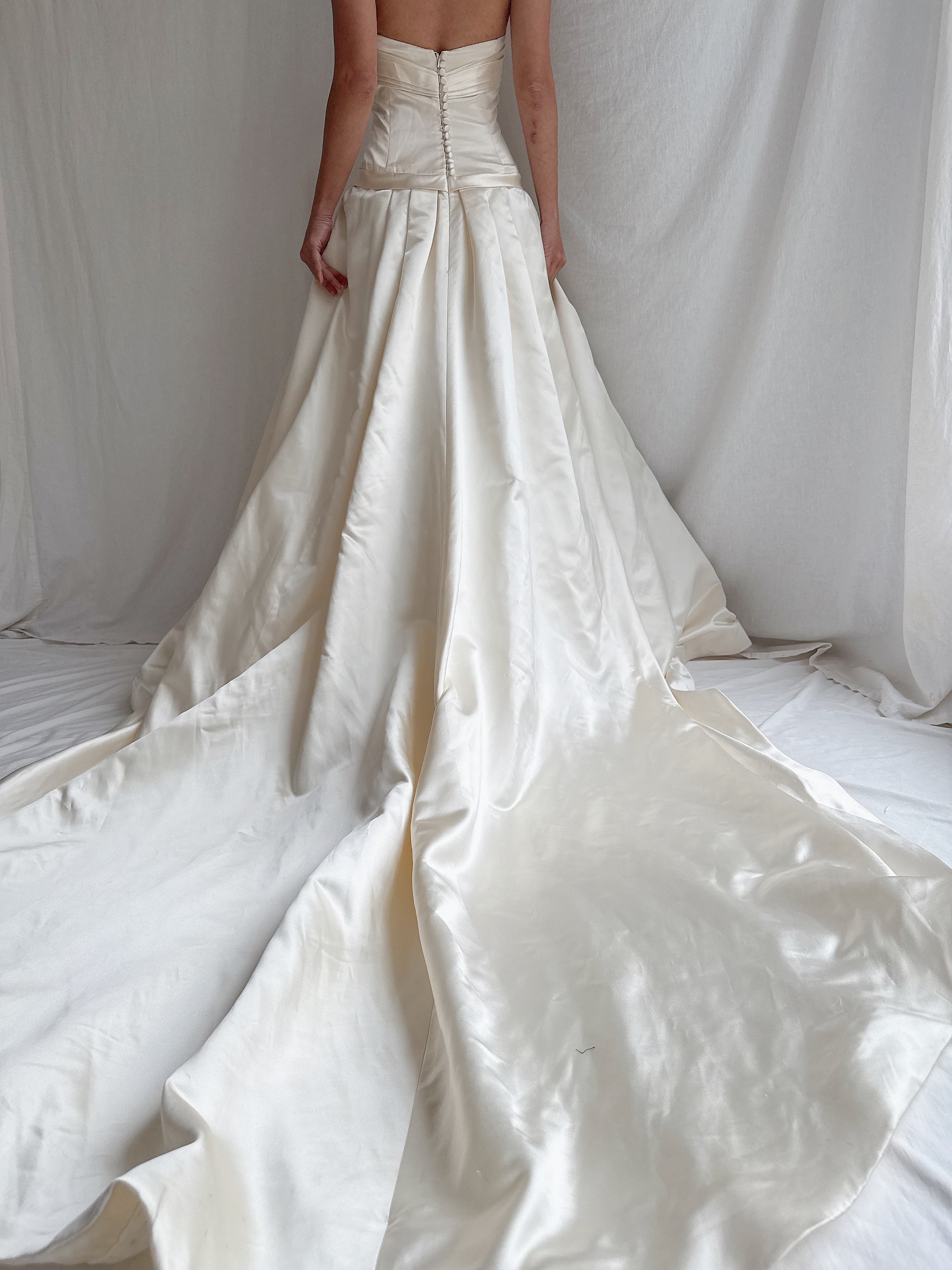 1990s Rivini Silk Dropped Waist Gown - M/8