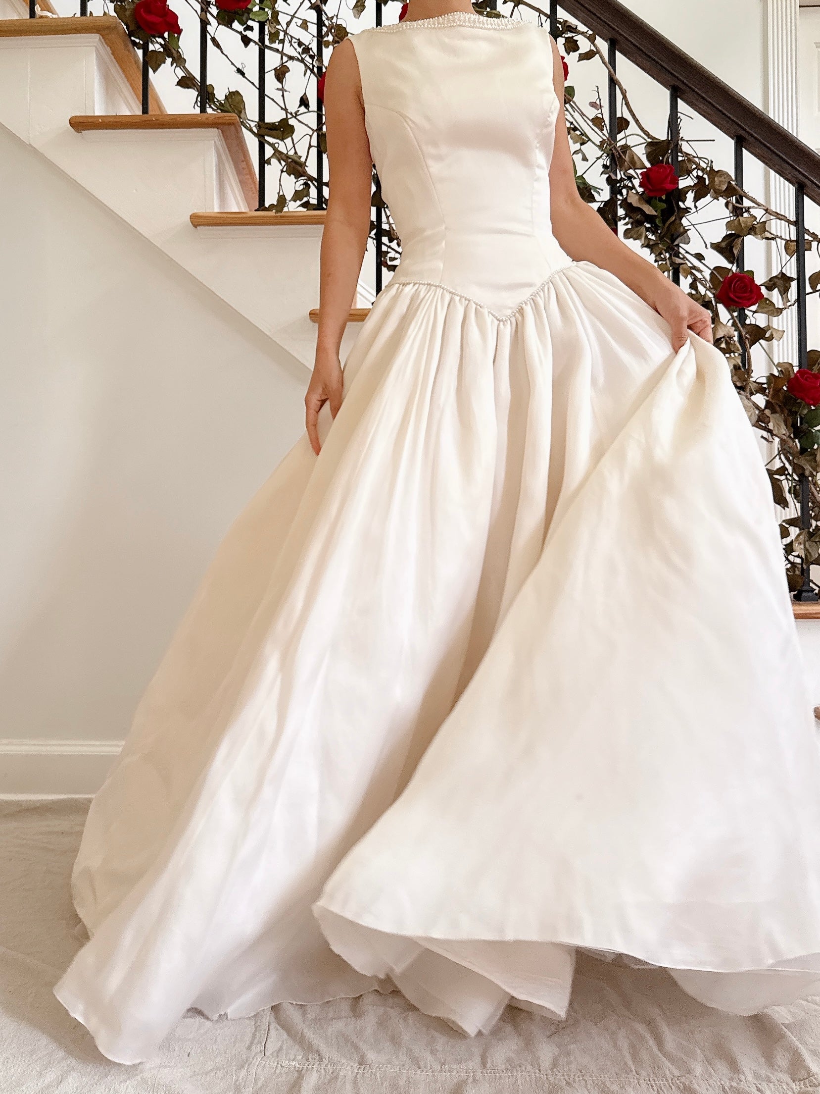 1980s Off-White Priscilla Boston Silk Organza Gown - M