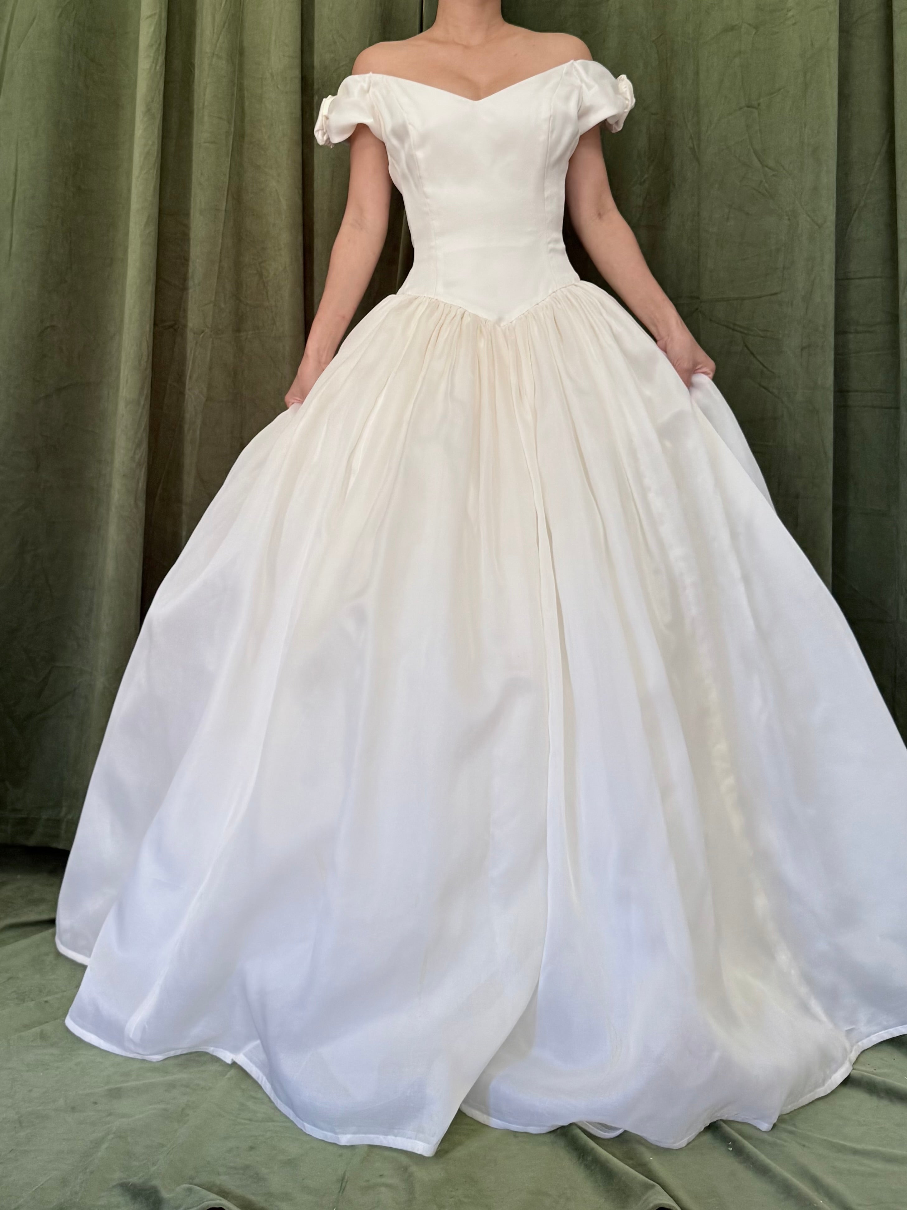 Vintage Lazaro Silk Organza Gown - M/6/8