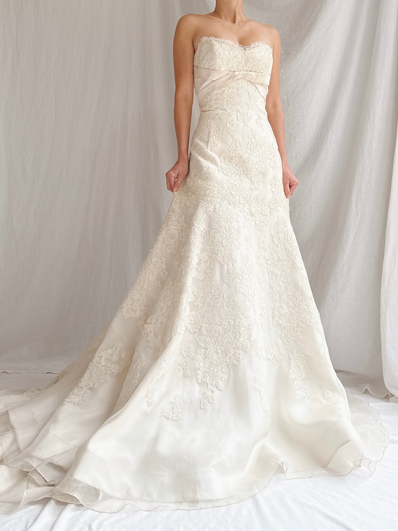 “RESERVED” Vintage Liancarlo Couture Alencon Lace & Silk Organza Gown - S/M 6