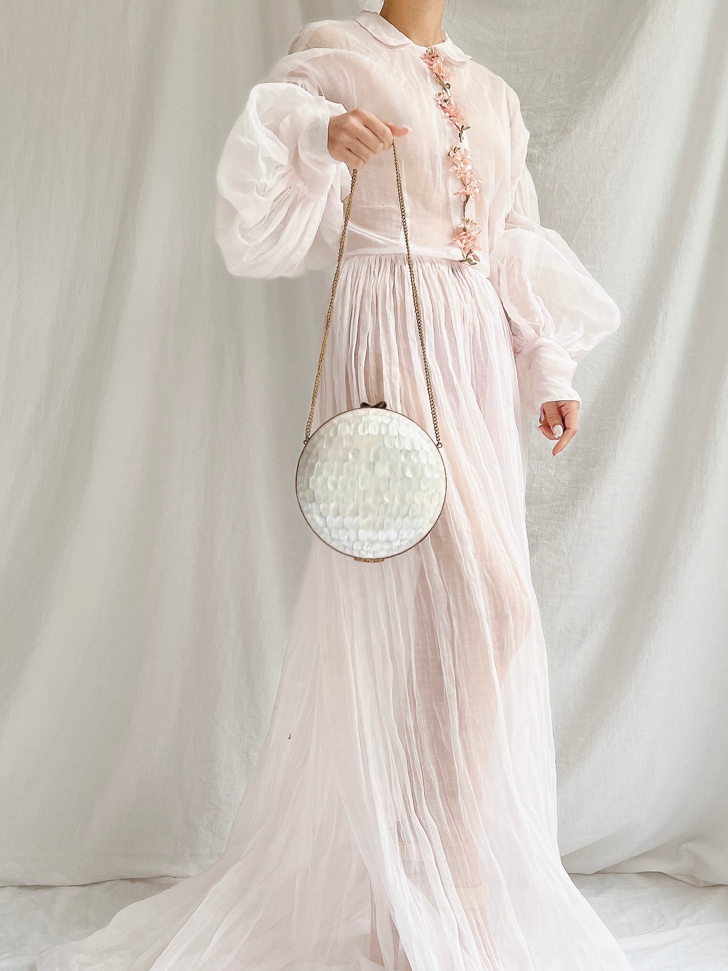 Vintage Mother-of-Pearl Ivory Inlaid Purse