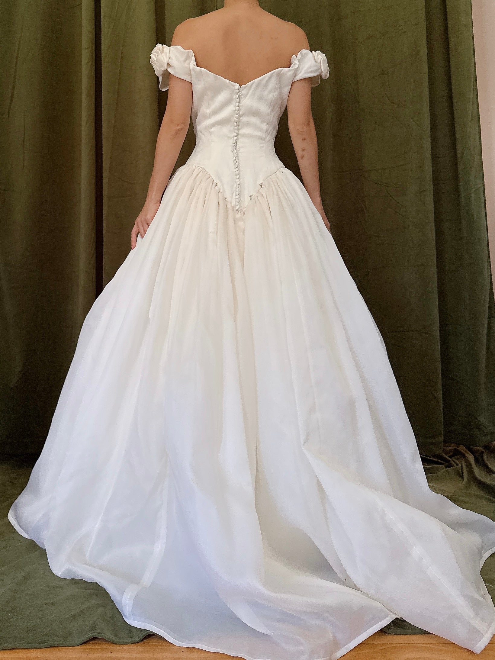 Vintage Lazaro Silk Organza Gown - M/6/8