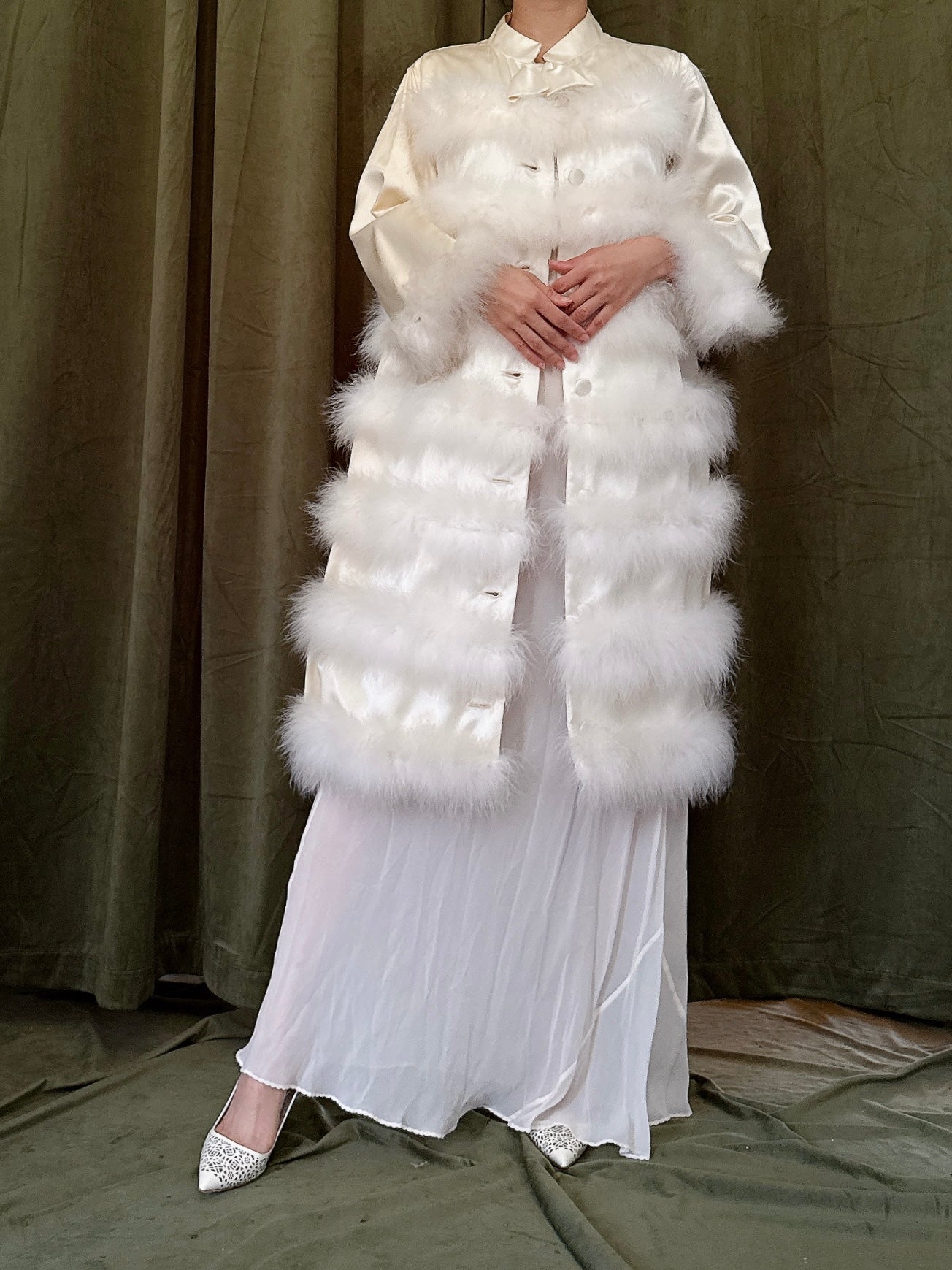 Vintage Satin Marabou Duster - M