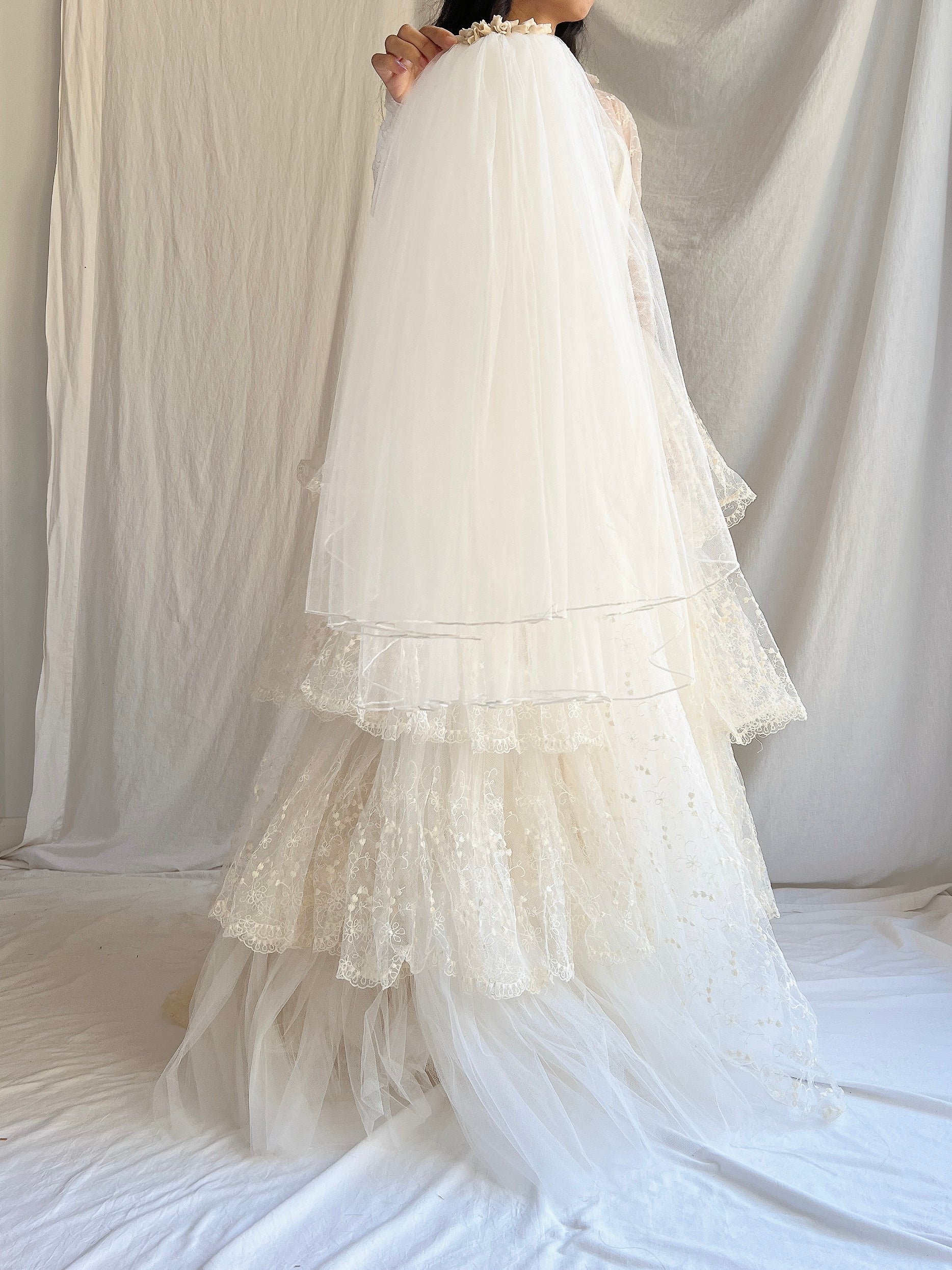 1980s Porcelain Ivory Double Layered Waist Length Tulle Veil