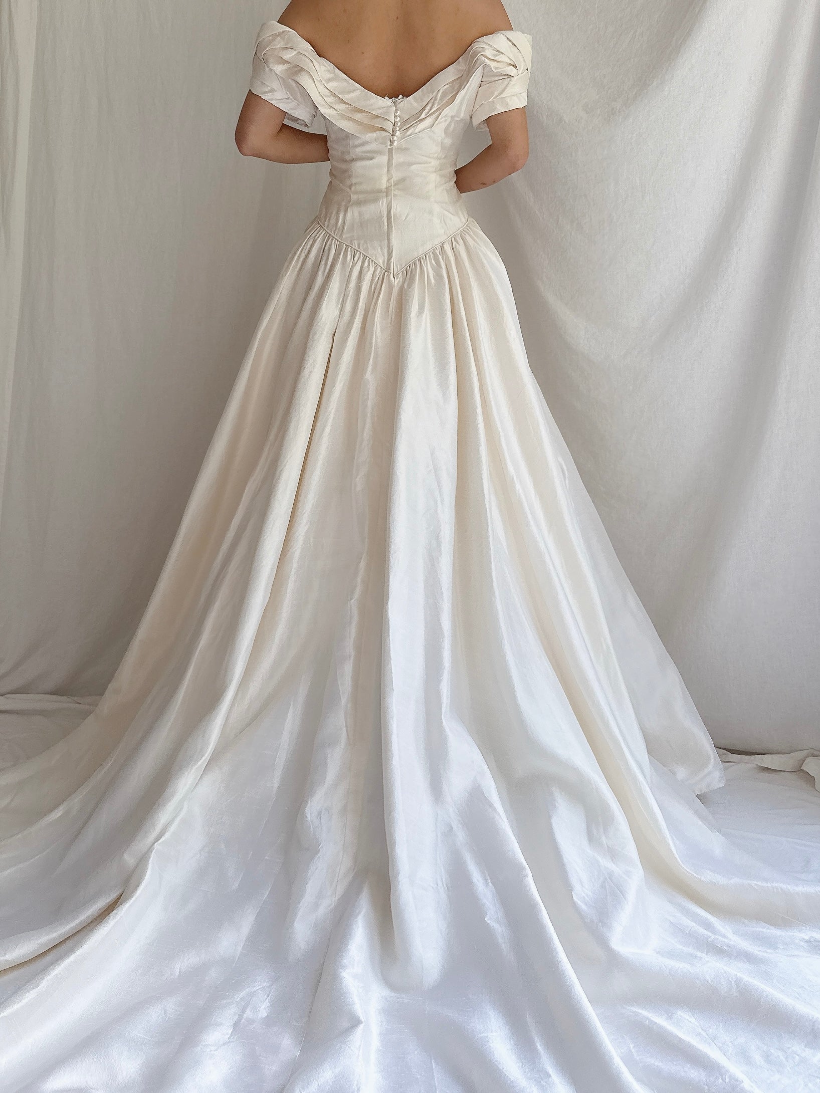 1990s Marisa Silk Gown - S