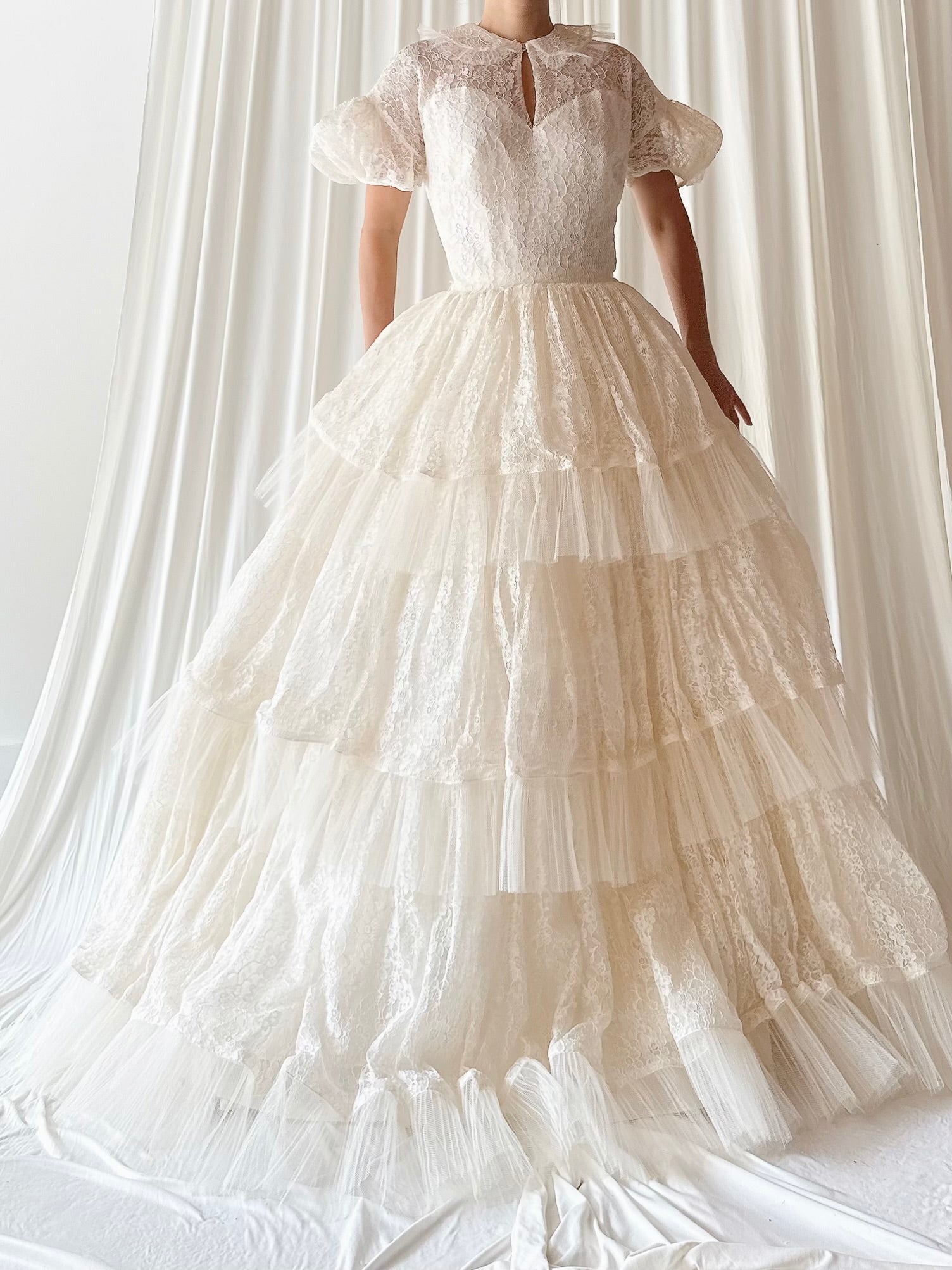 1950s Lace and Tulle Gown - S