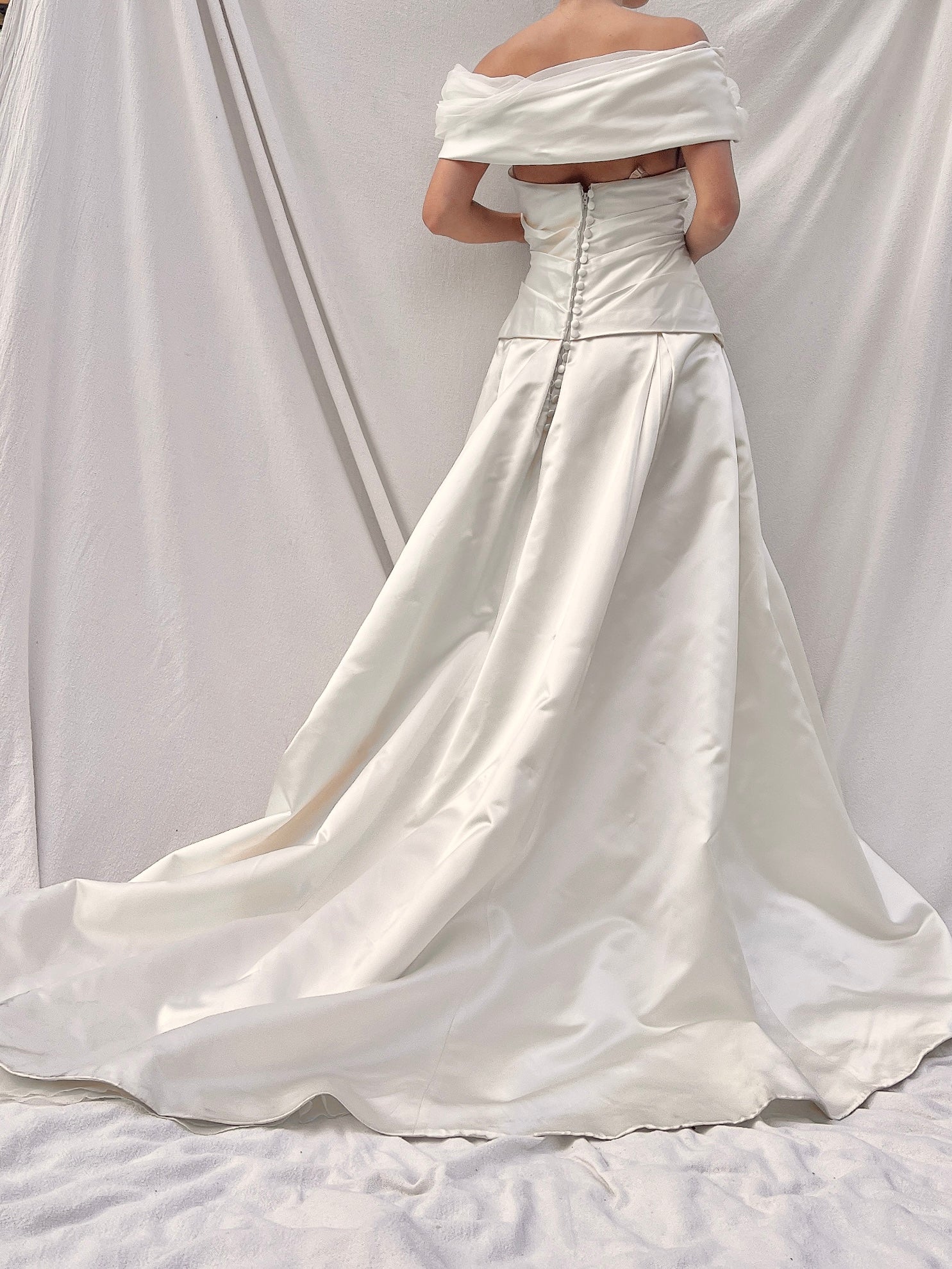“RESERVED” Vintage Le Spose di Gio Silk Shawl Gown - S/6
