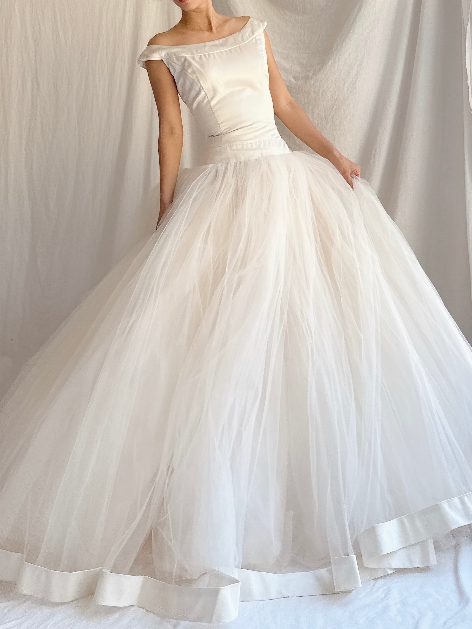 Vintage Champagne Tulle Dress - XS/2/4