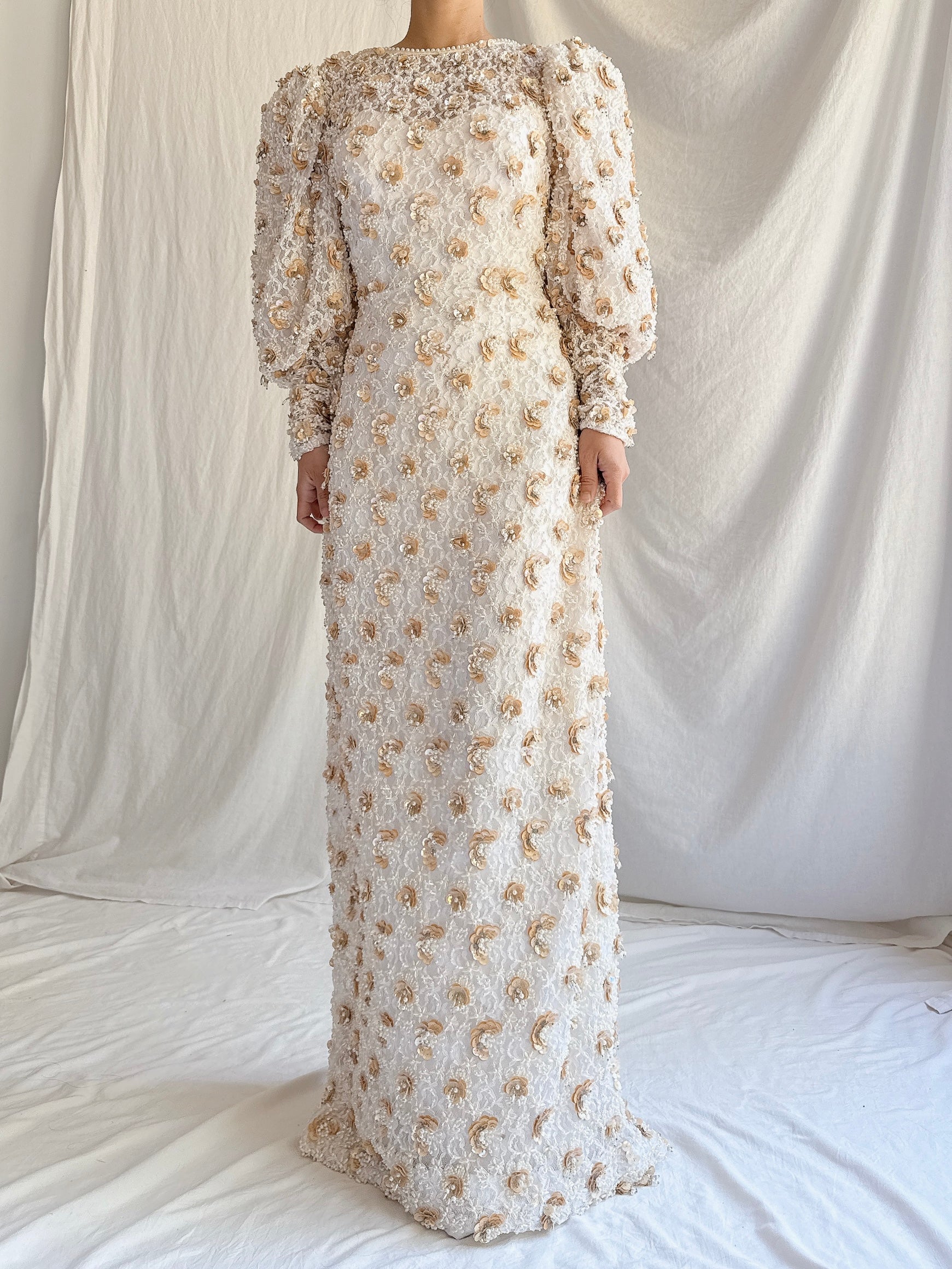 1980s Mutton Sleeves Lace Beaded Gown - M