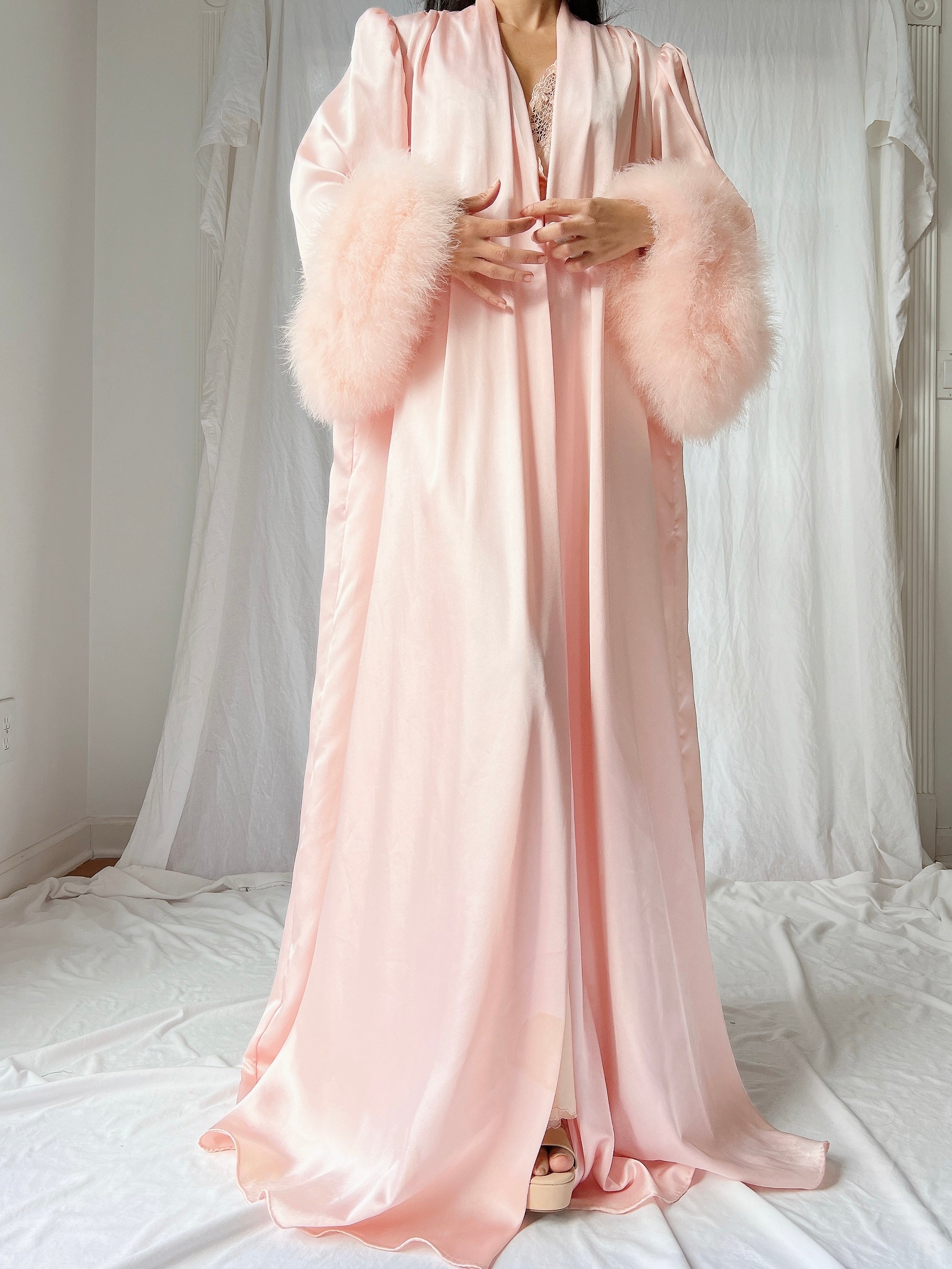 1960s Lucie Ann Feather Robe - OSFM