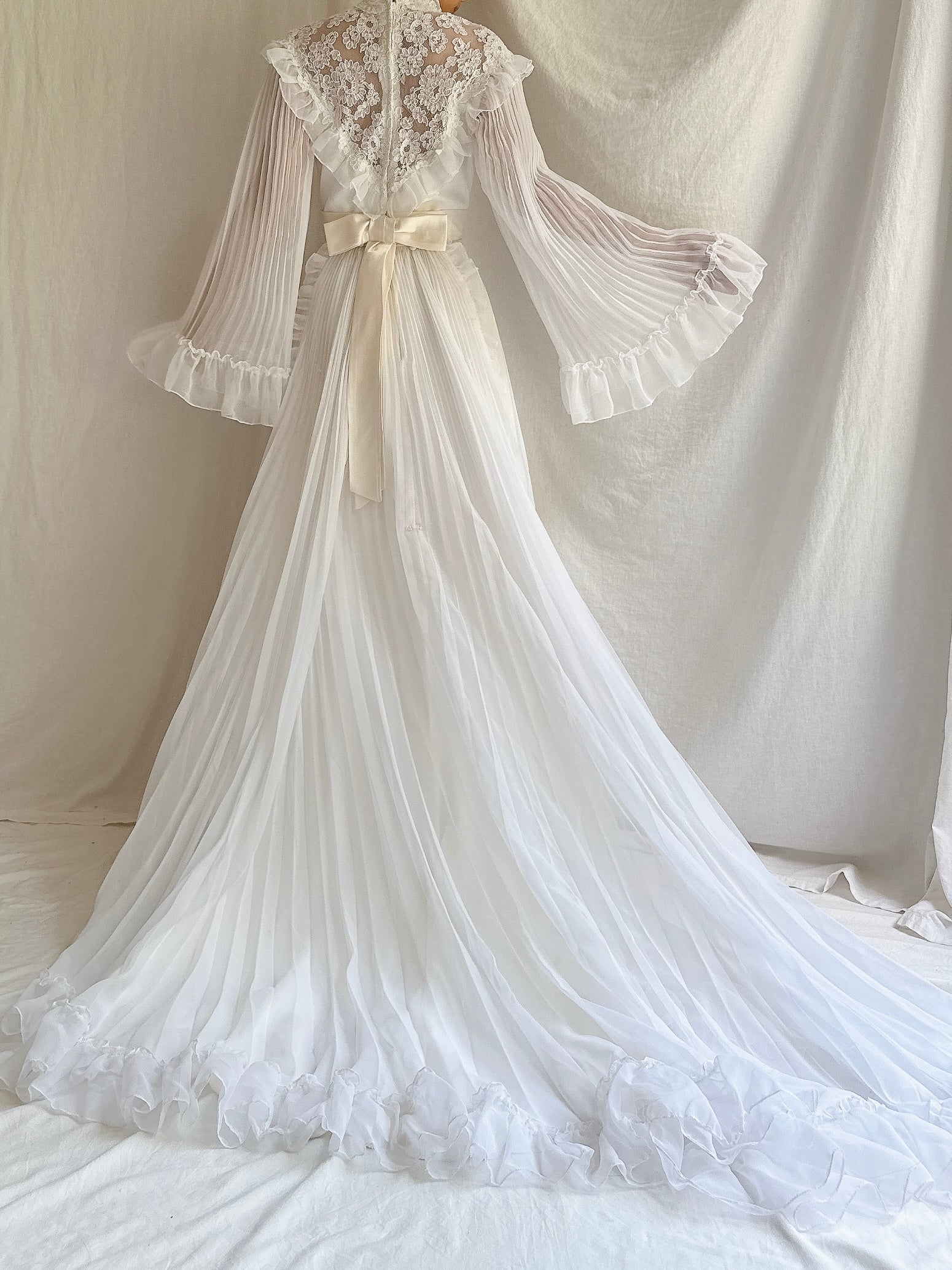 1970s Pleated Sleeves Chiffon Dress - S