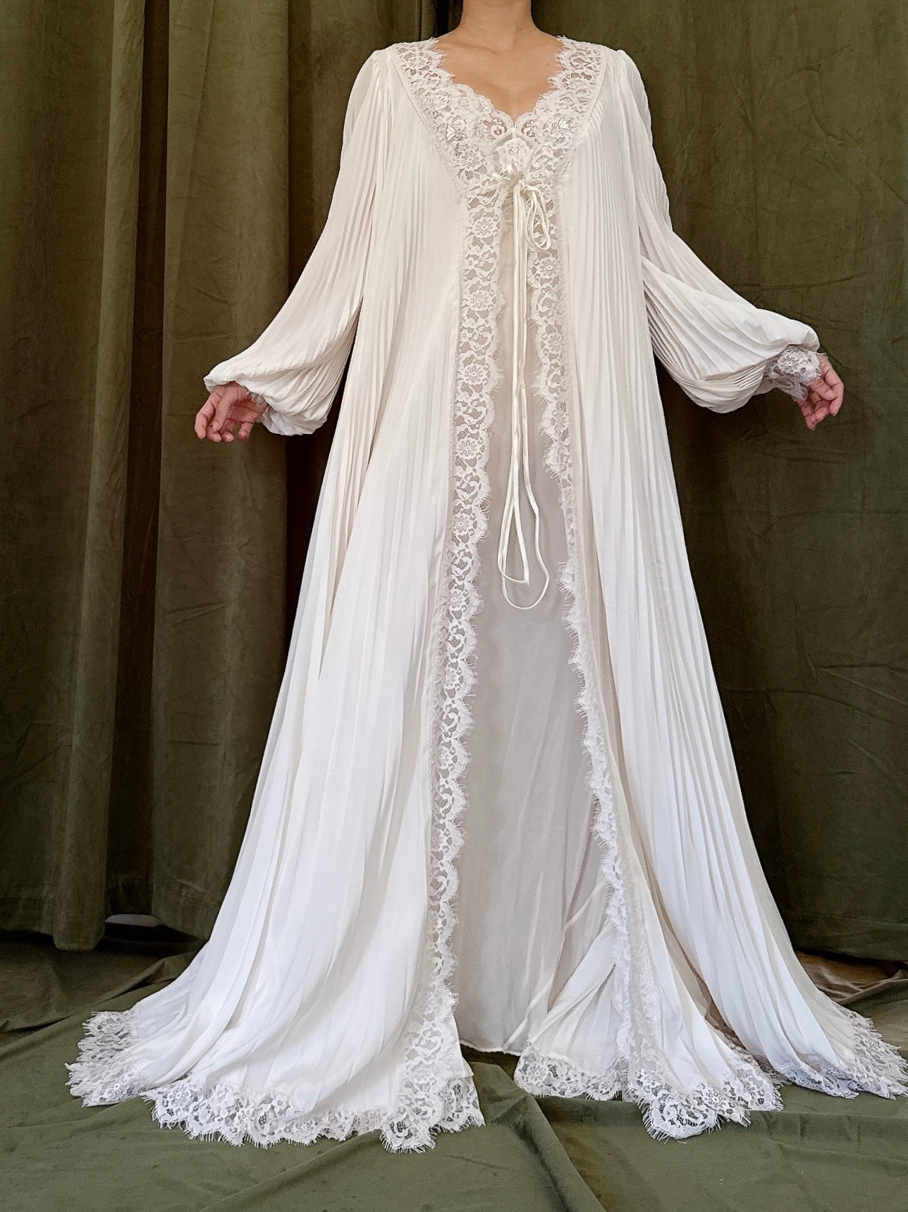 Vintage Claire Sandra Pleated Duster - OSFM