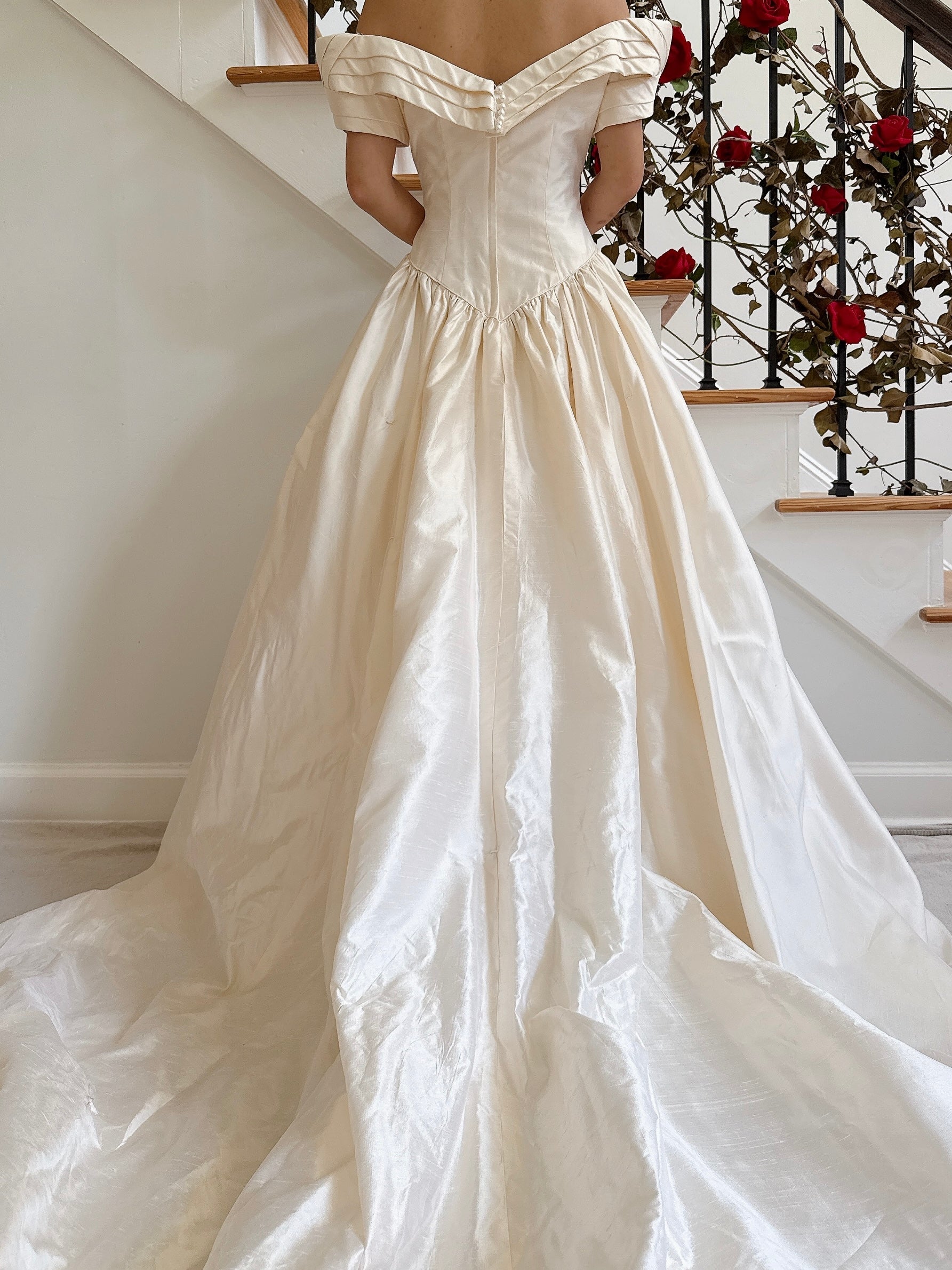 Vintage Raw Silk Off the Shoulder Gown - 33.5B/26W/58L from shoulder