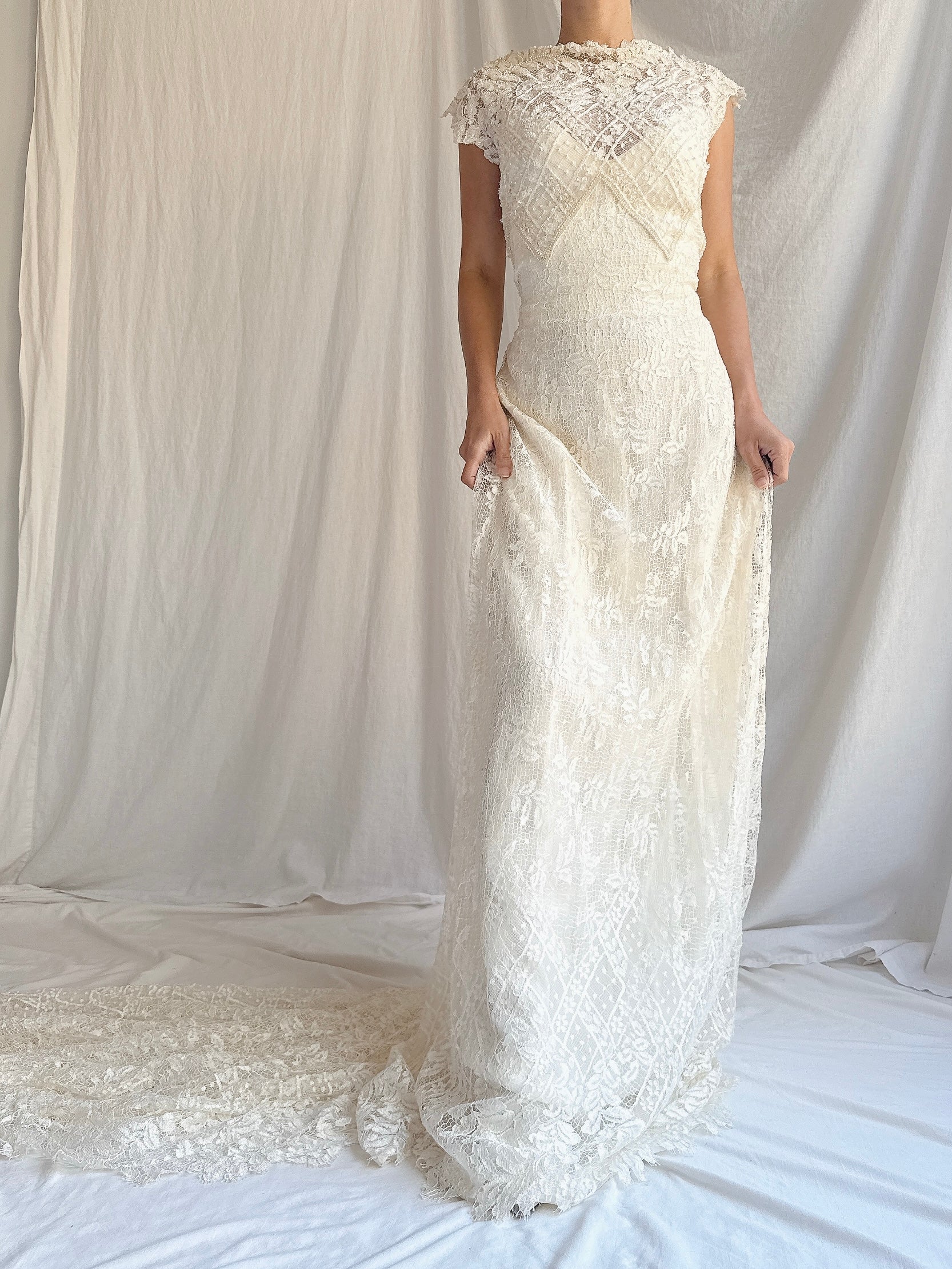 Vintage Floranna Italy Silk and Lace Gown - M/8