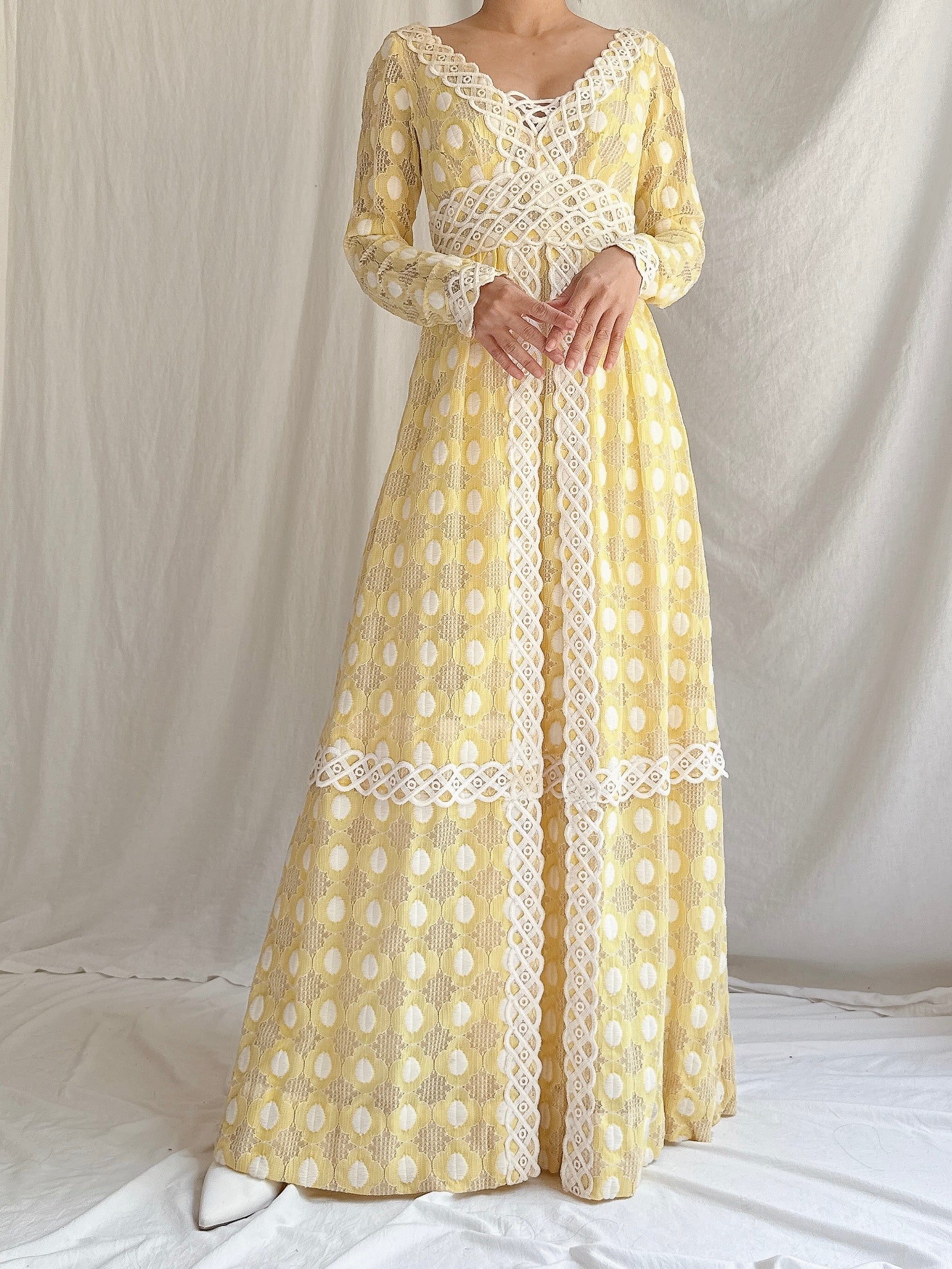 1960s Lace Long Sleeve Gown - XS