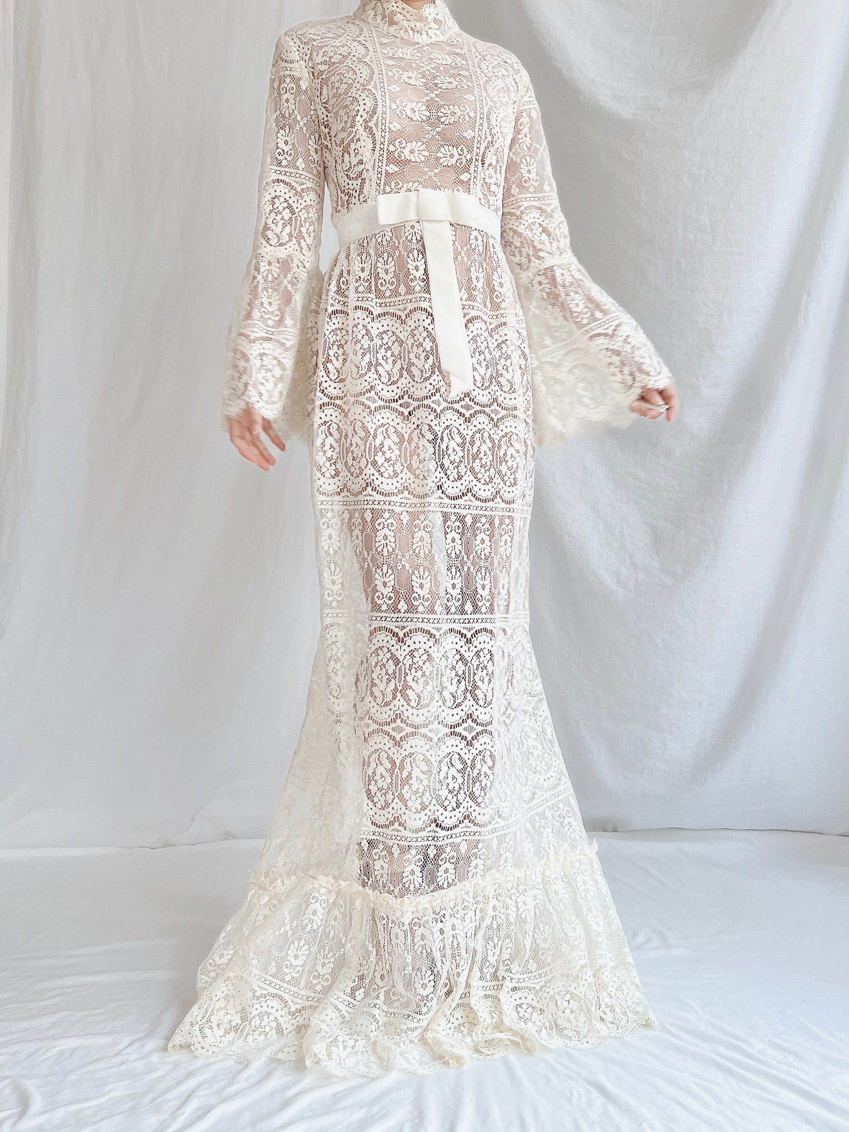 1970s Sheer Filet Lace Gown - M
