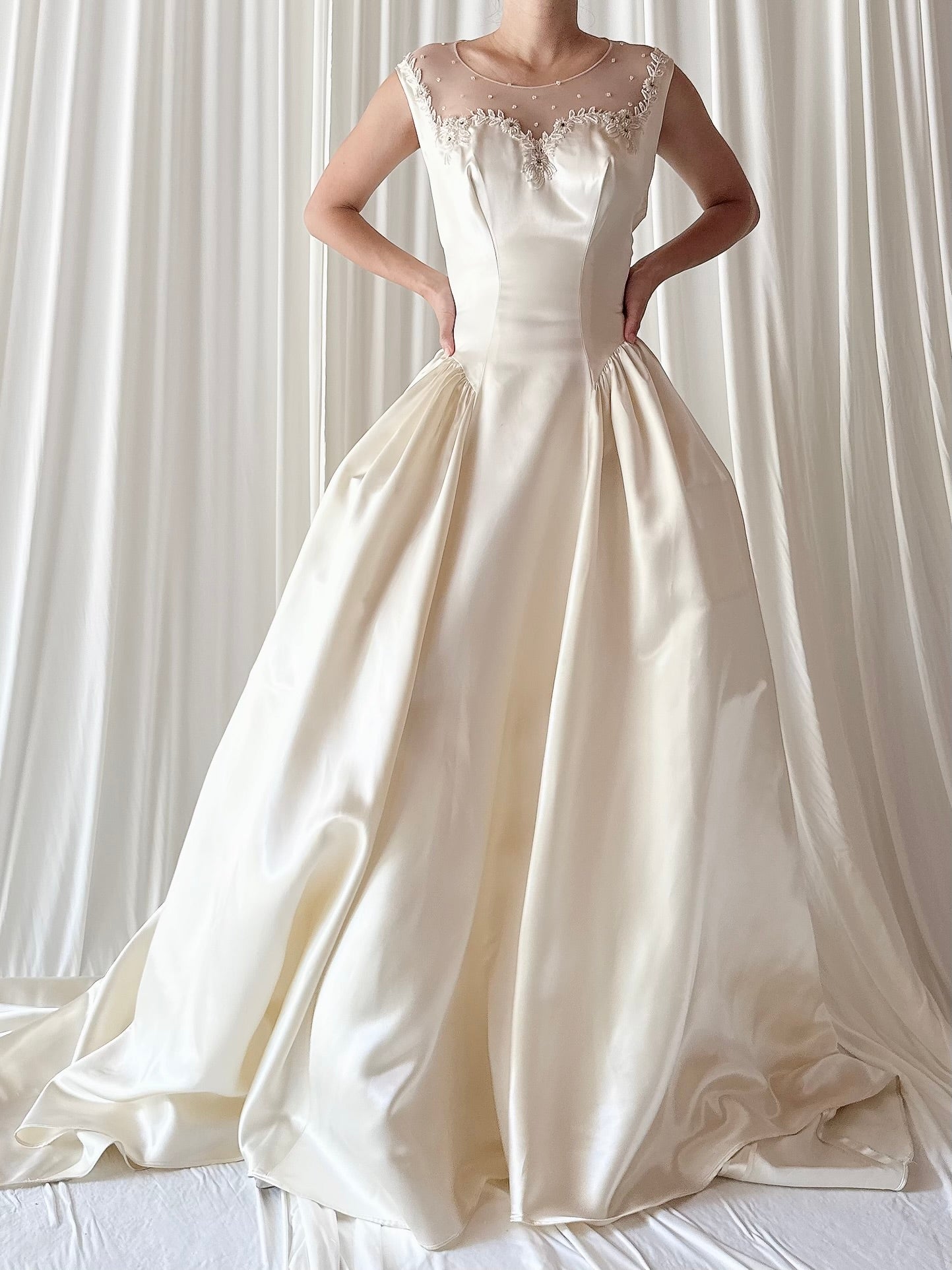 1940s Candlelight Satin Illusion Beaded Gown - S/6