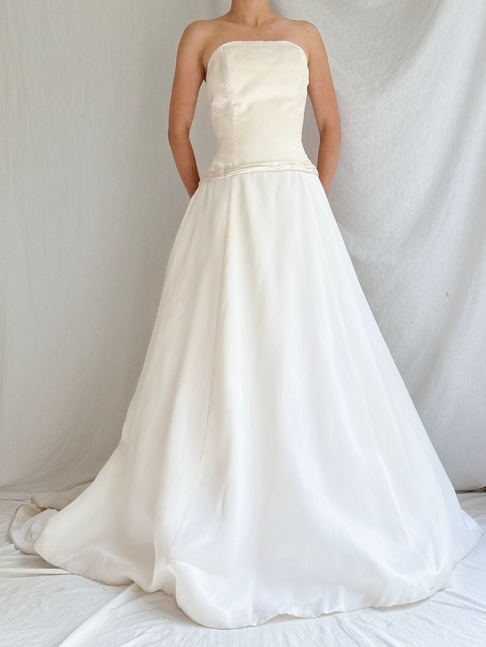 1990s Amsale Silk Organza Gown - S/4