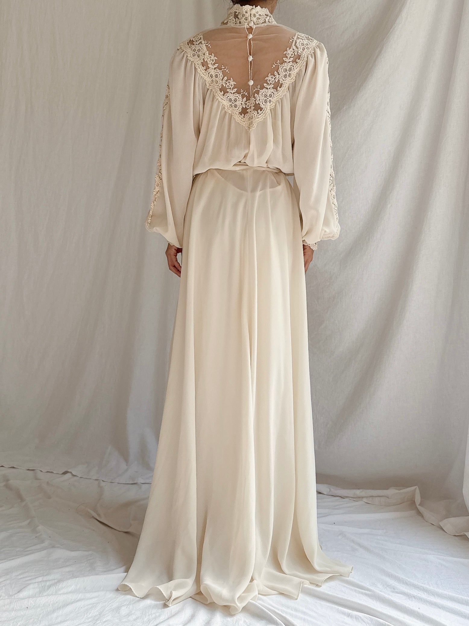 1970s Poet Sleeve Gown - M