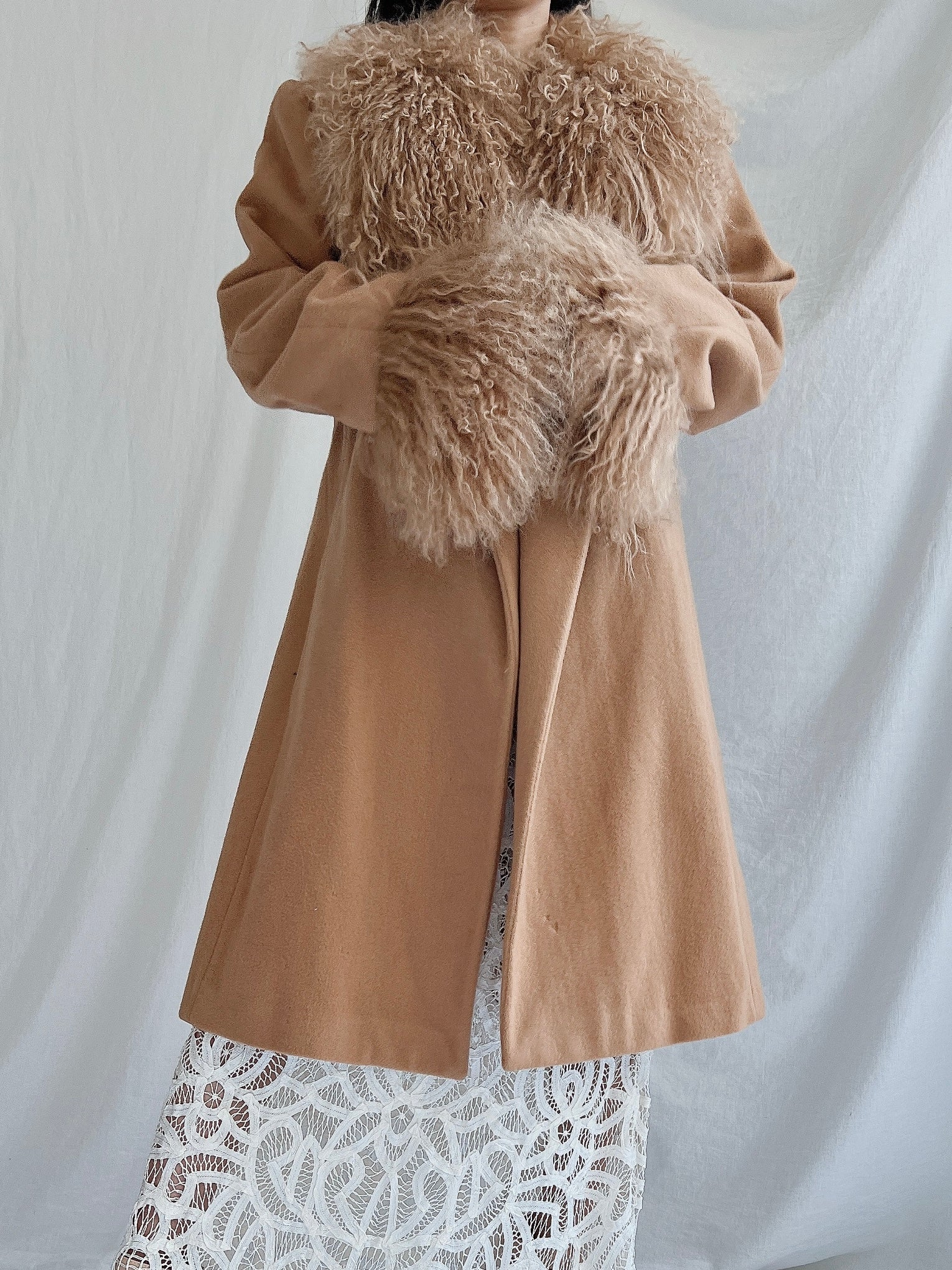 Vintage Mongolian Collar Camel Coat - M