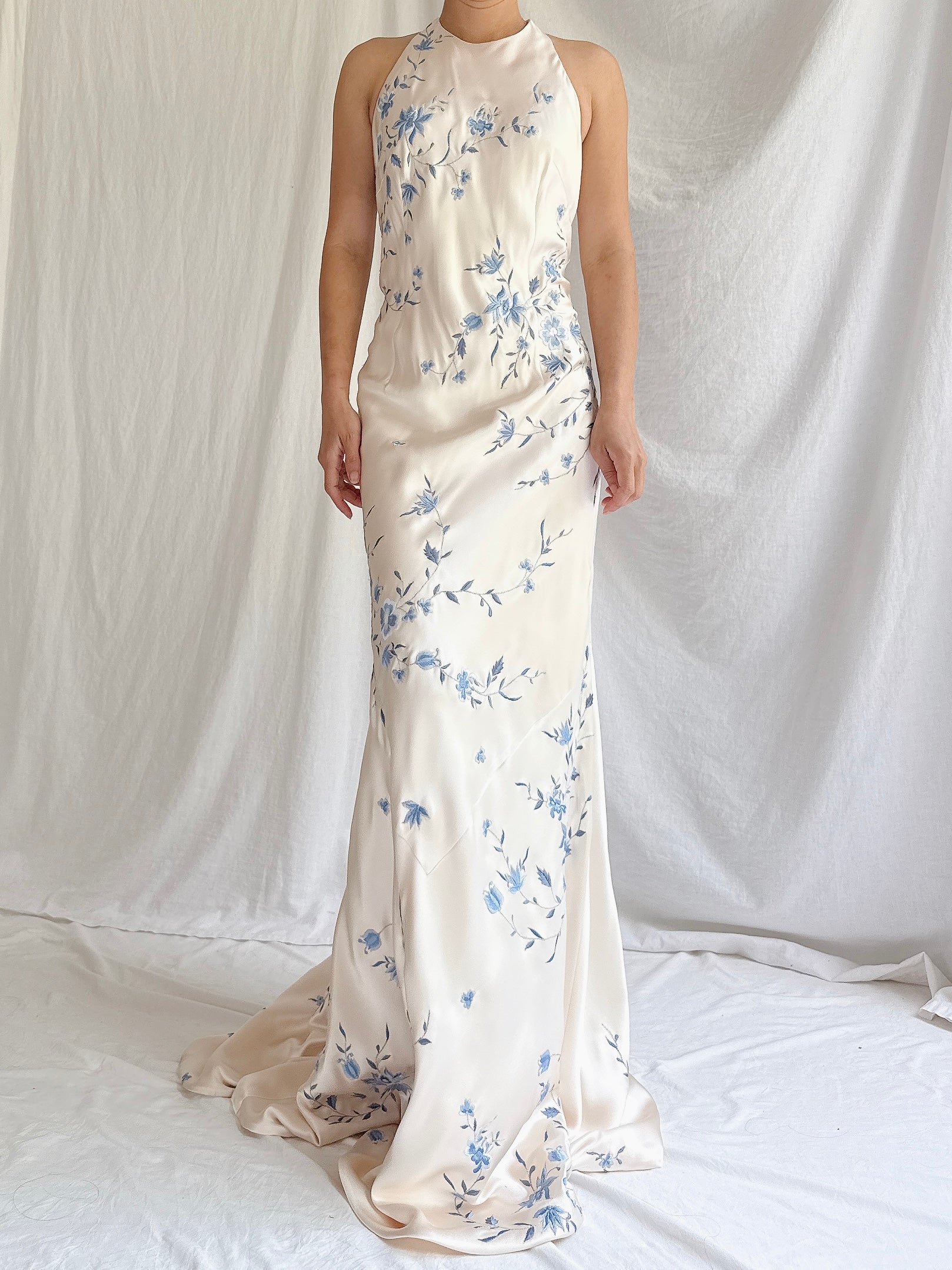 Vintage Silk Embroidered Gown - M/10