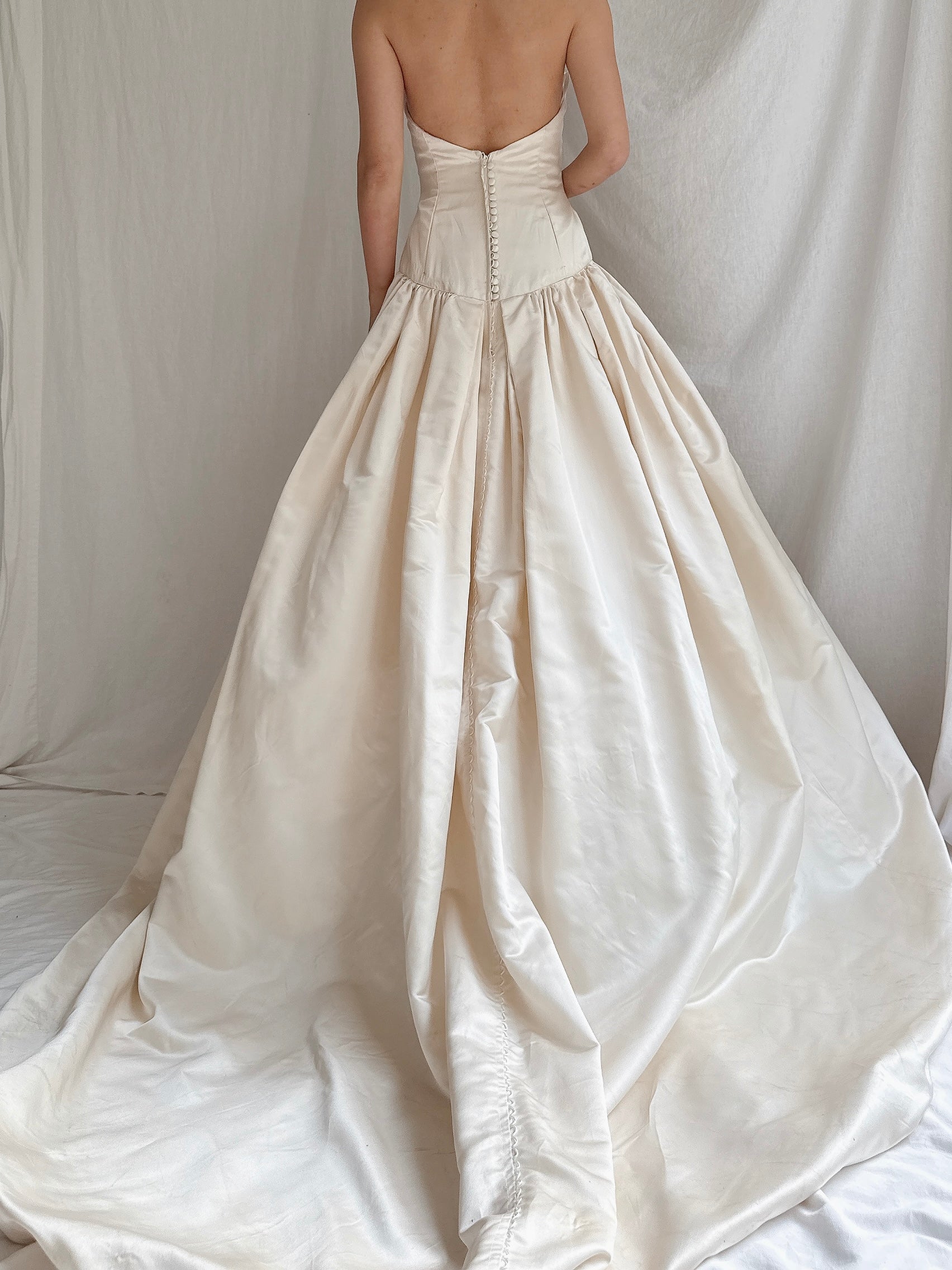 Reserved 1990s Lazaro Silk Gown - M/8