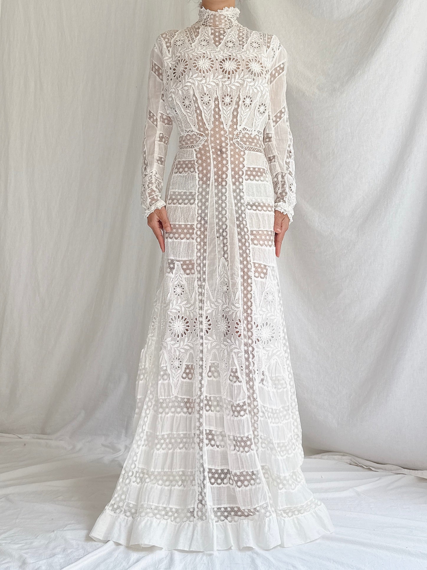 Victorian Cotton/Silk Gown - XS