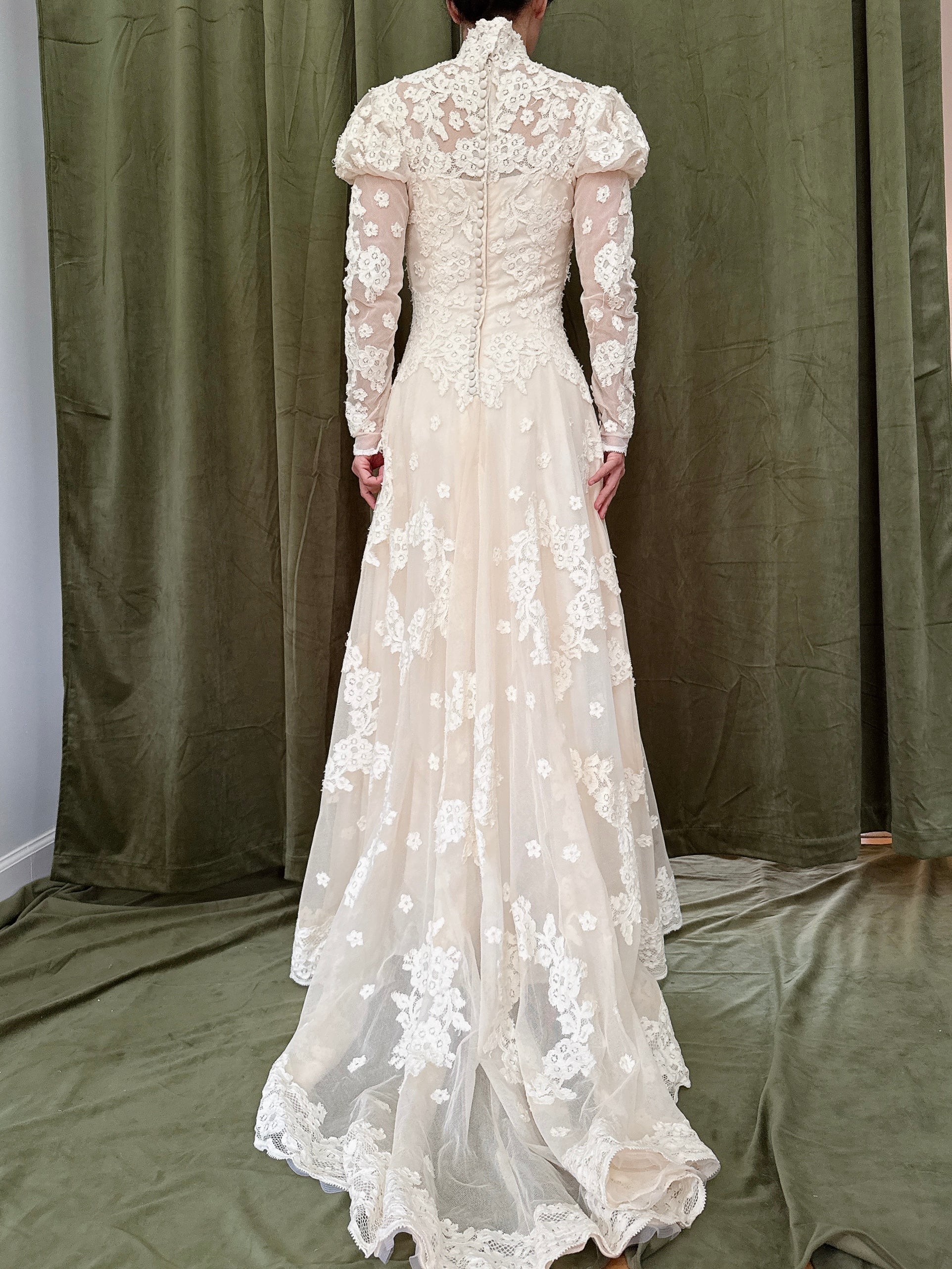 1960s Long Sleeve Lace Dress - XS