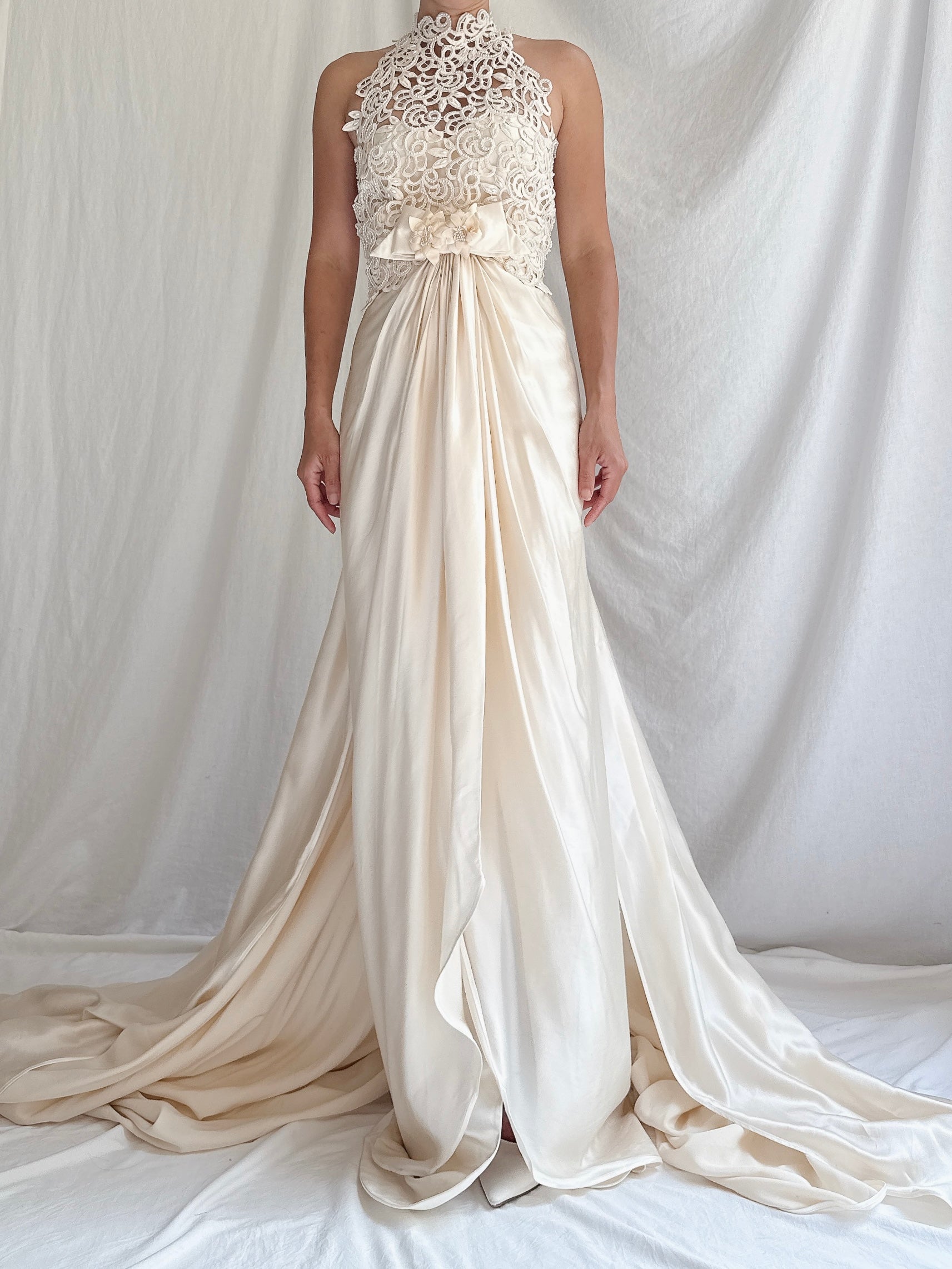 Vintage Sill Charmeuse Embroidered Lace Gown - M/8